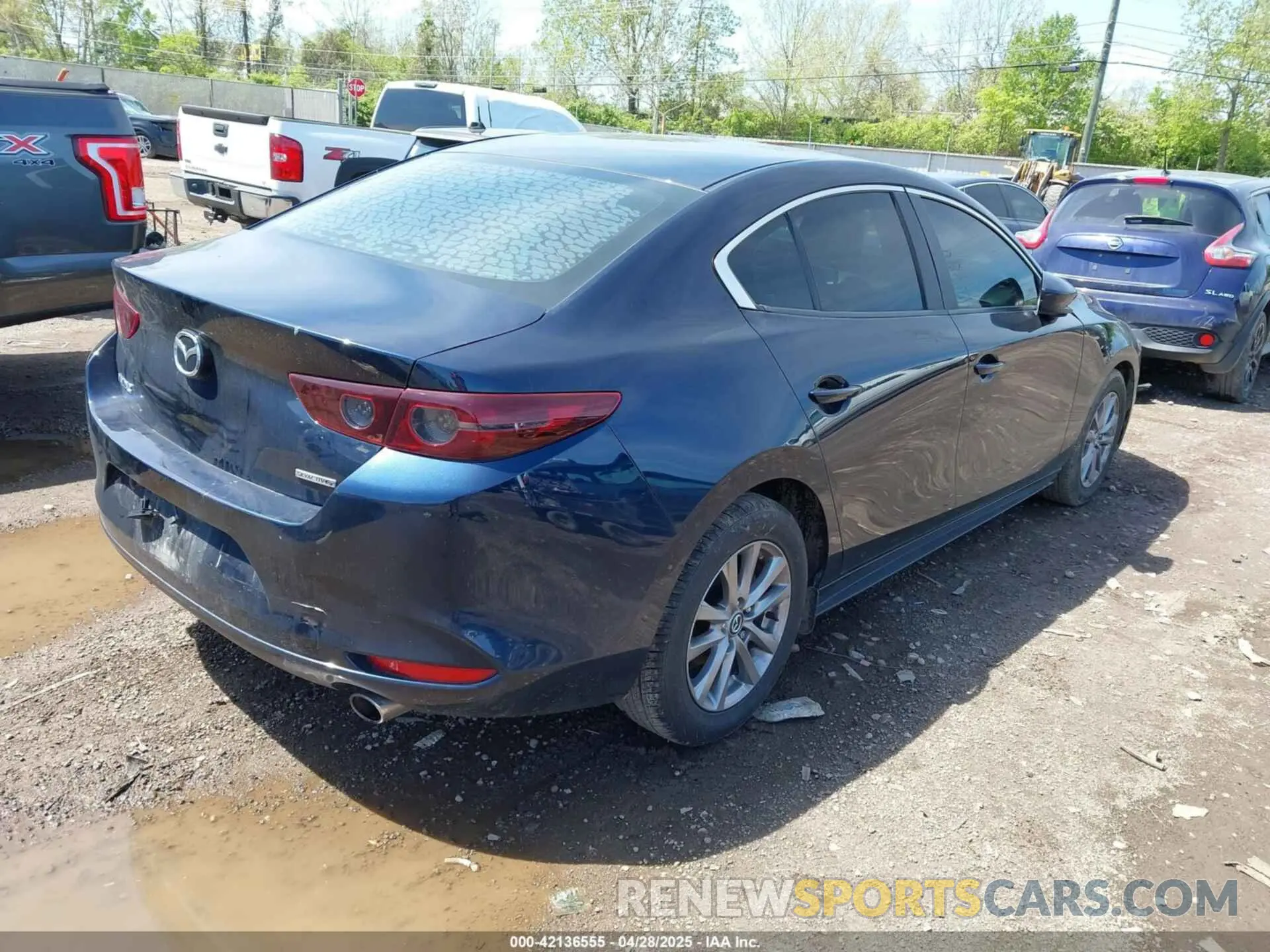 4 Photograph of a damaged car 3MZBPABL5KM111514 MAZDA MAZDA3 2019