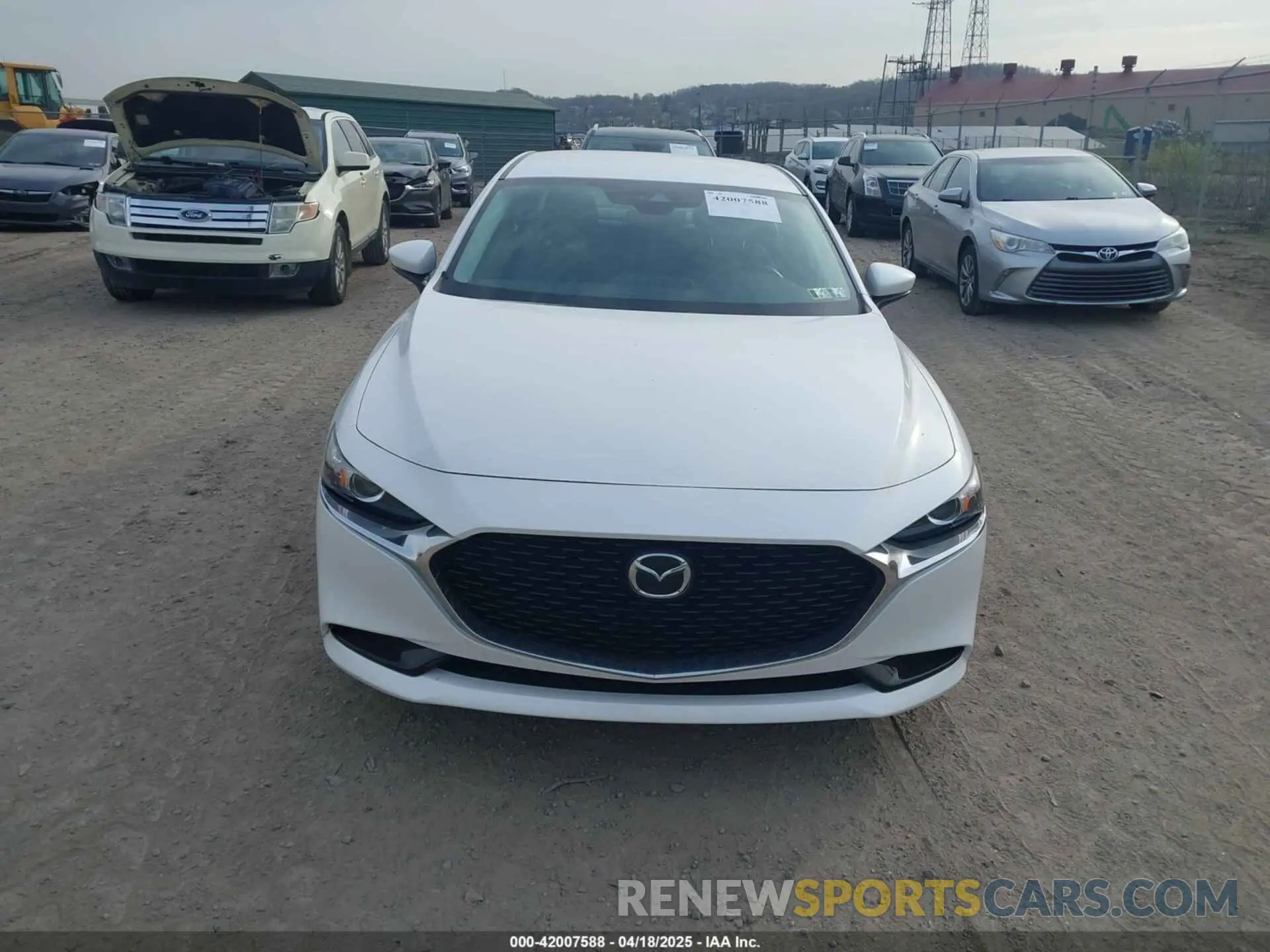 12 Photograph of a damaged car 3MZBPADL4KM106317 MAZDA MAZDA3 2019