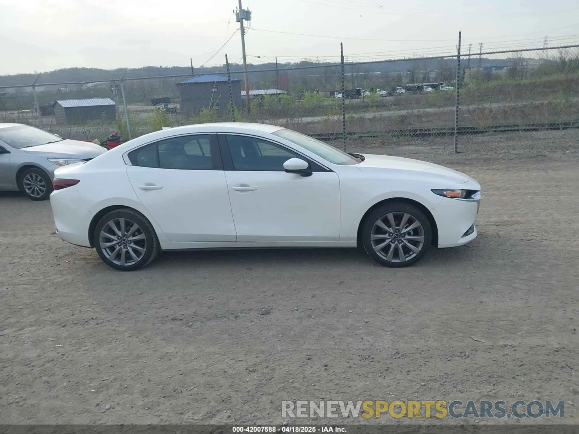 13 Photograph of a damaged car 3MZBPADL4KM106317 MAZDA MAZDA3 2019