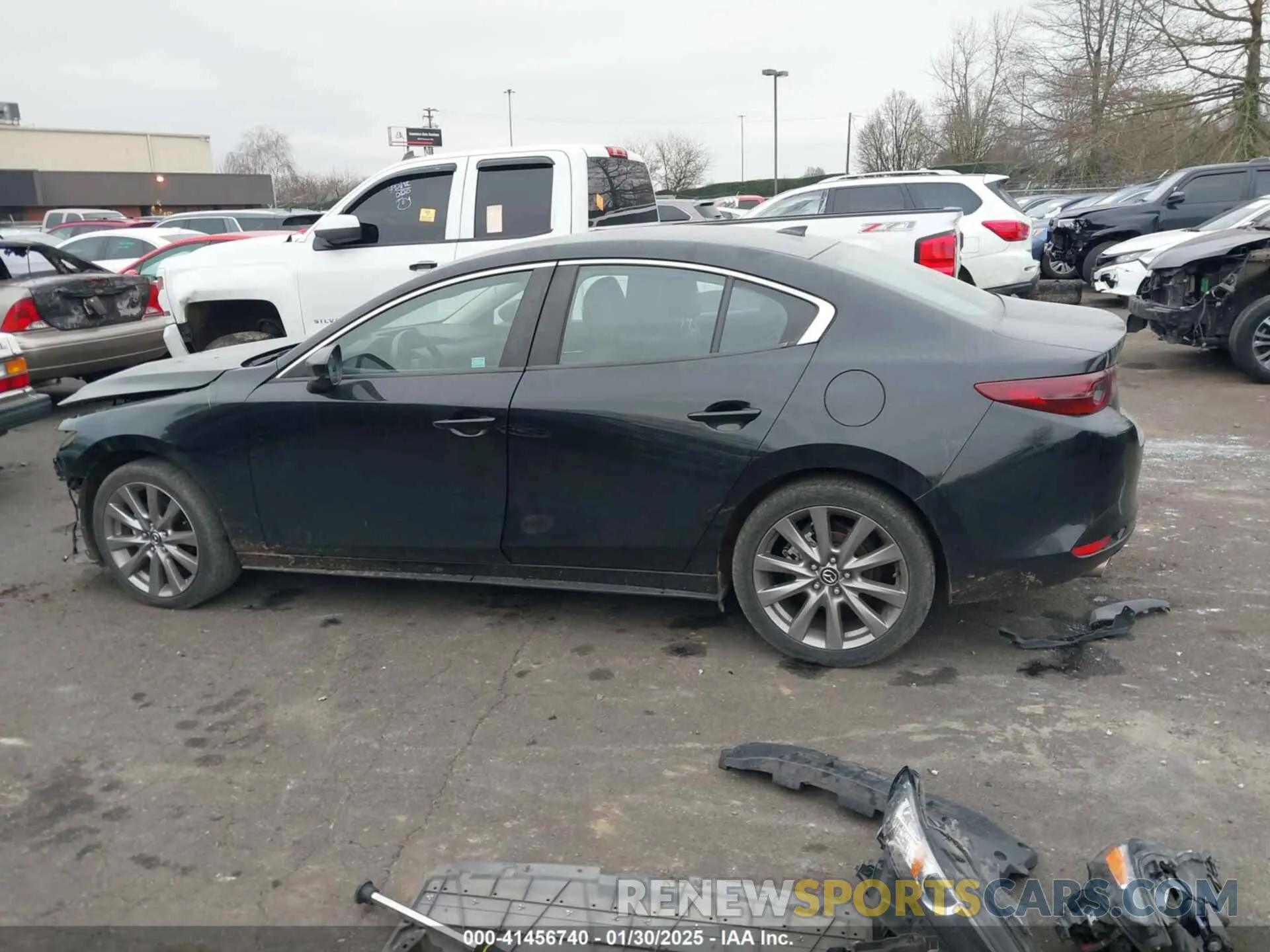 15 Photograph of a damaged car 3MZBPADL4KM108942 MAZDA MAZDA3 2019