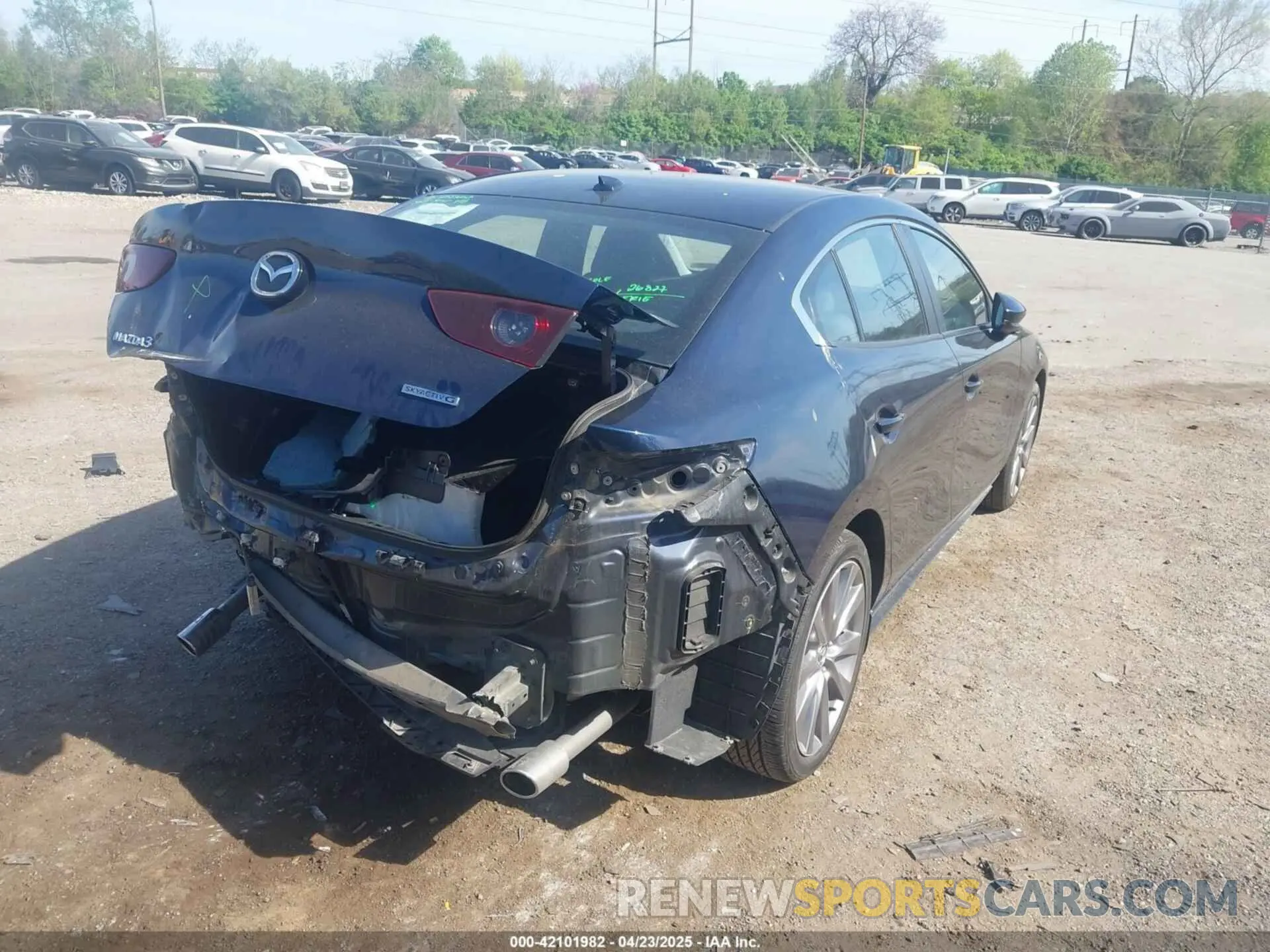 17 Фотография поврежденного автомобиля 3MZBPADL5KM107878 MAZDA MAZDA3 2019