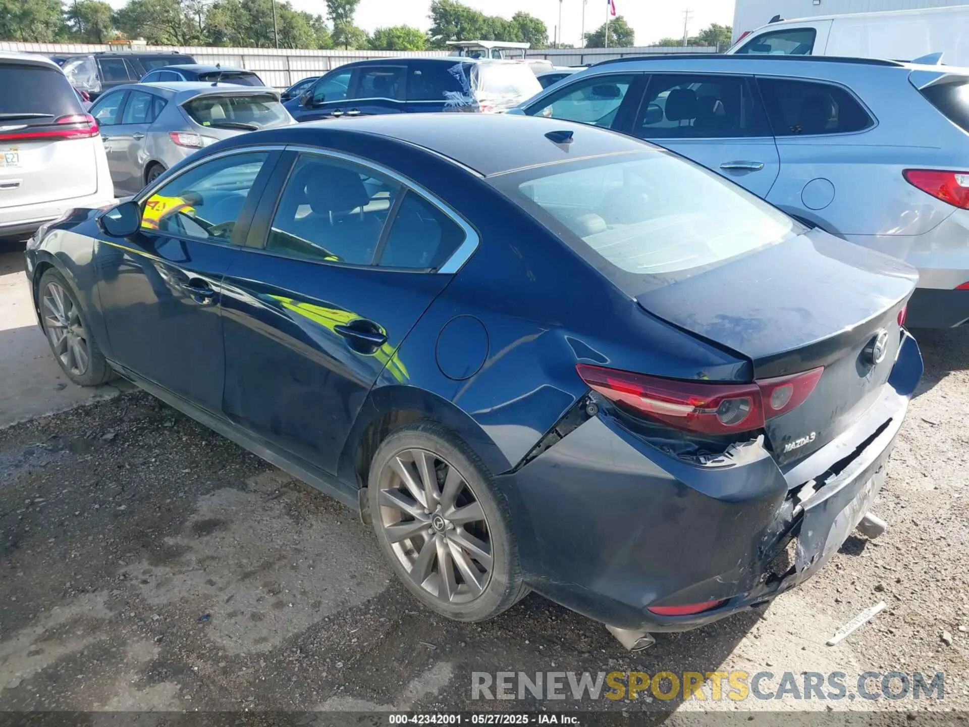3 Photograph of a damaged car JM1BPACL0K1110348 MAZDA MAZDA3 2019