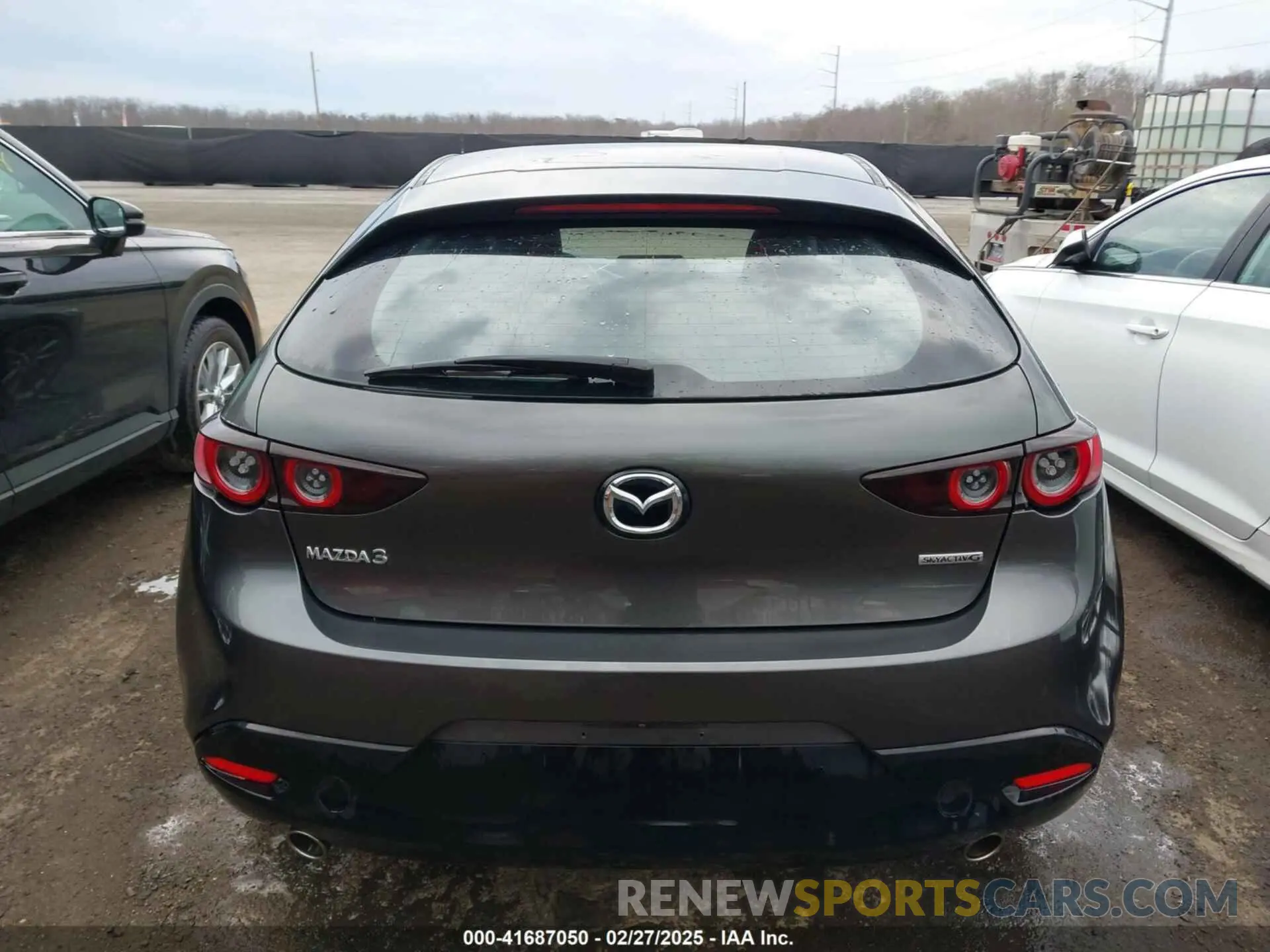 16 Фотография поврежденного автомобиля JM1BPAJM8K1133405 MAZDA MAZDA3 2019