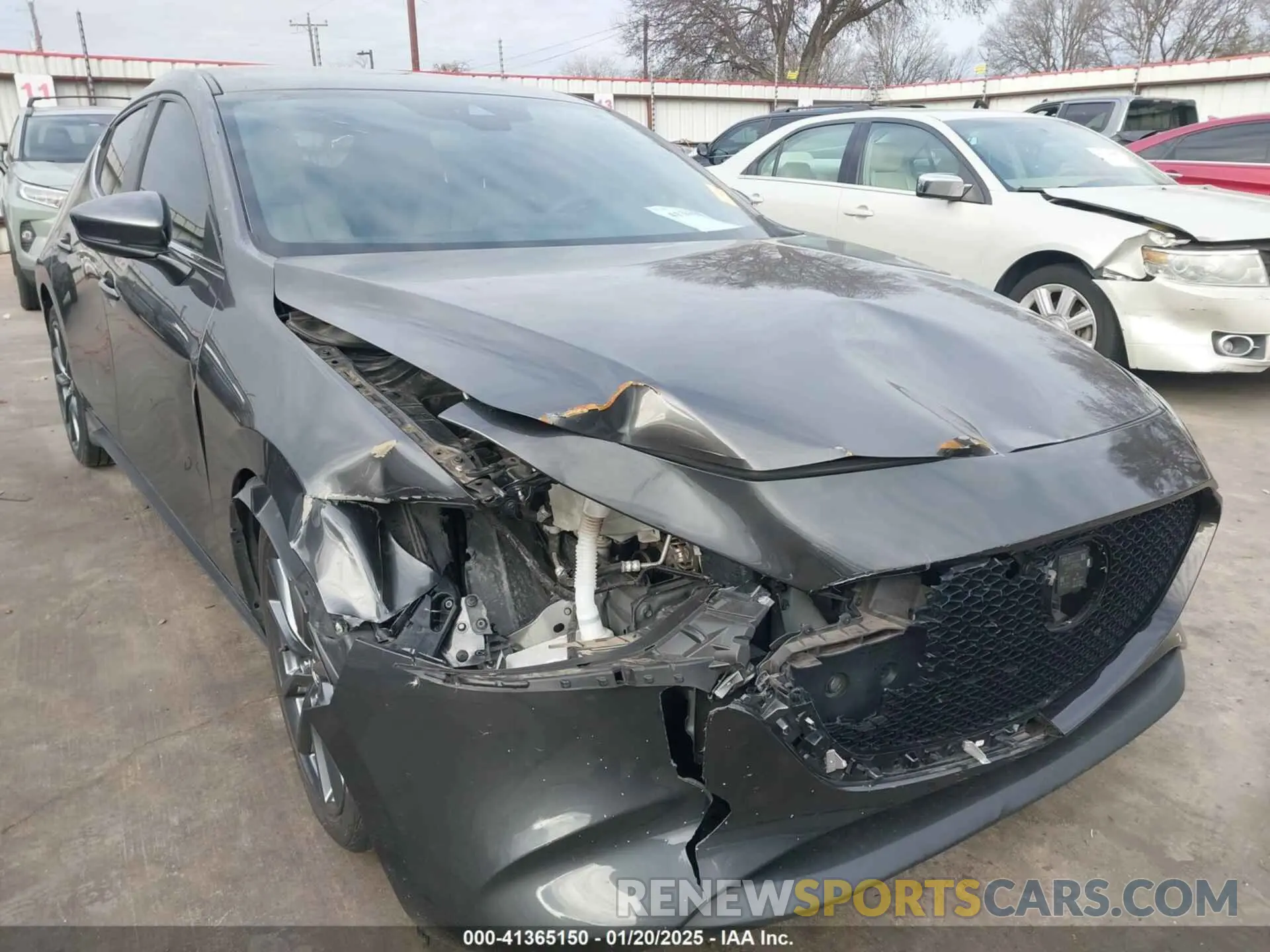 6 Photograph of a damaged car JM1BPAJMXK1121384 MAZDA MAZDA3 2019