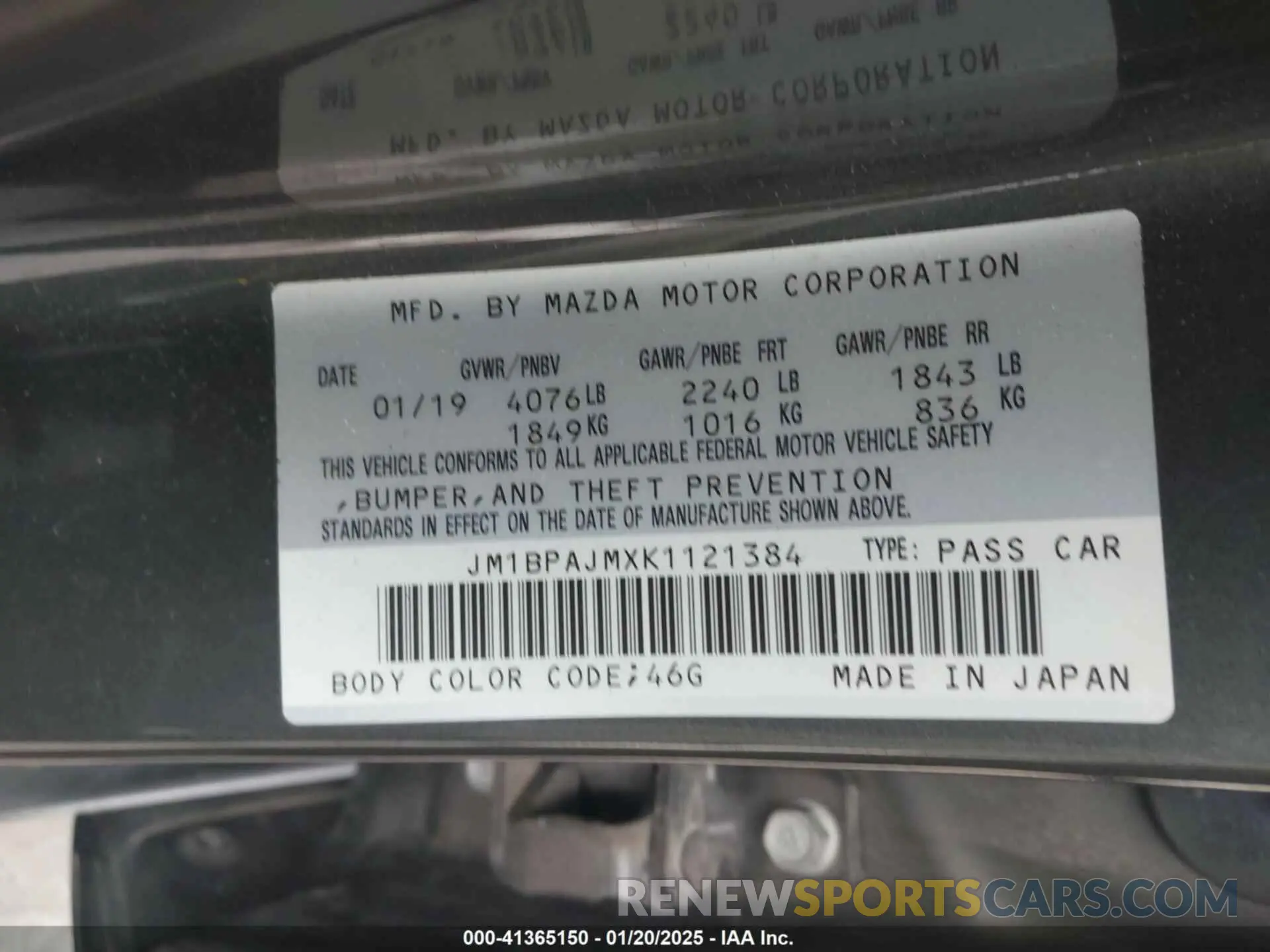 9 Photograph of a damaged car JM1BPAJMXK1121384 MAZDA MAZDA3 2019