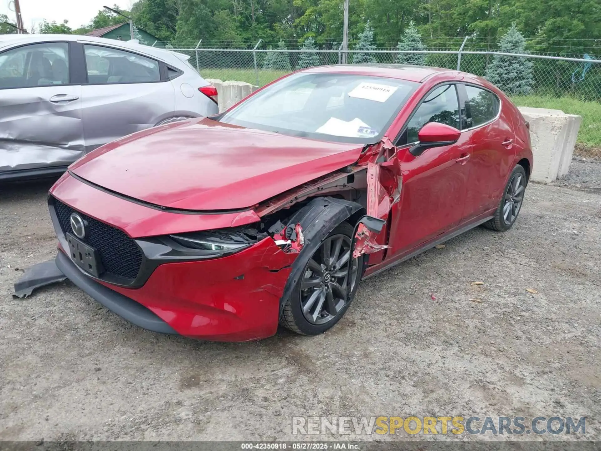 2 Photograph of a damaged car JM1BPALM9K1105772 MAZDA MAZDA3 2019