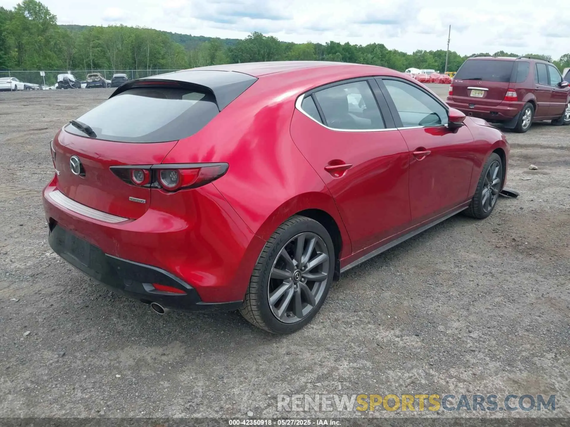 4 Photograph of a damaged car JM1BPALM9K1105772 MAZDA MAZDA3 2019