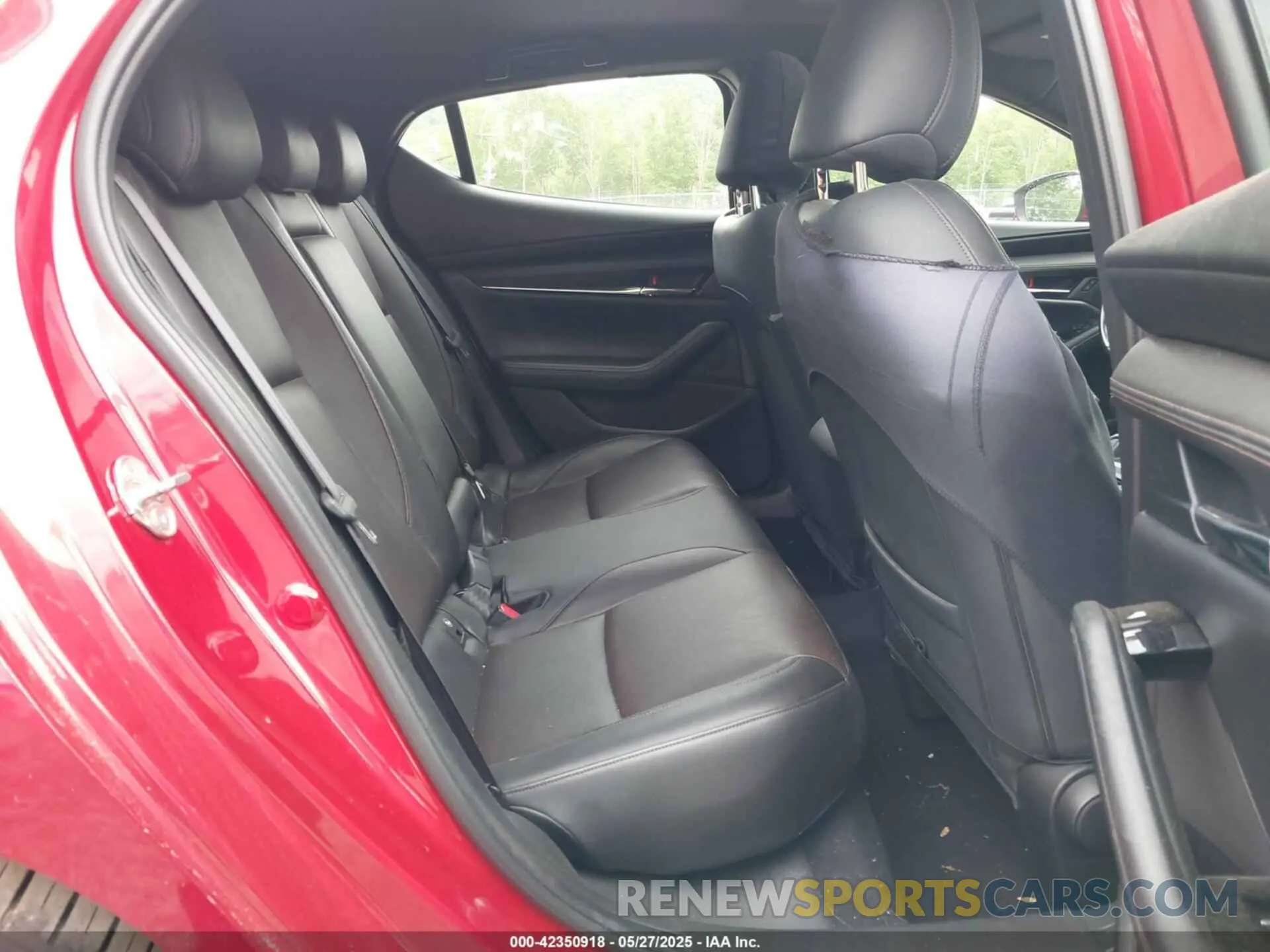 8 Photograph of a damaged car JM1BPALM9K1105772 MAZDA MAZDA3 2019