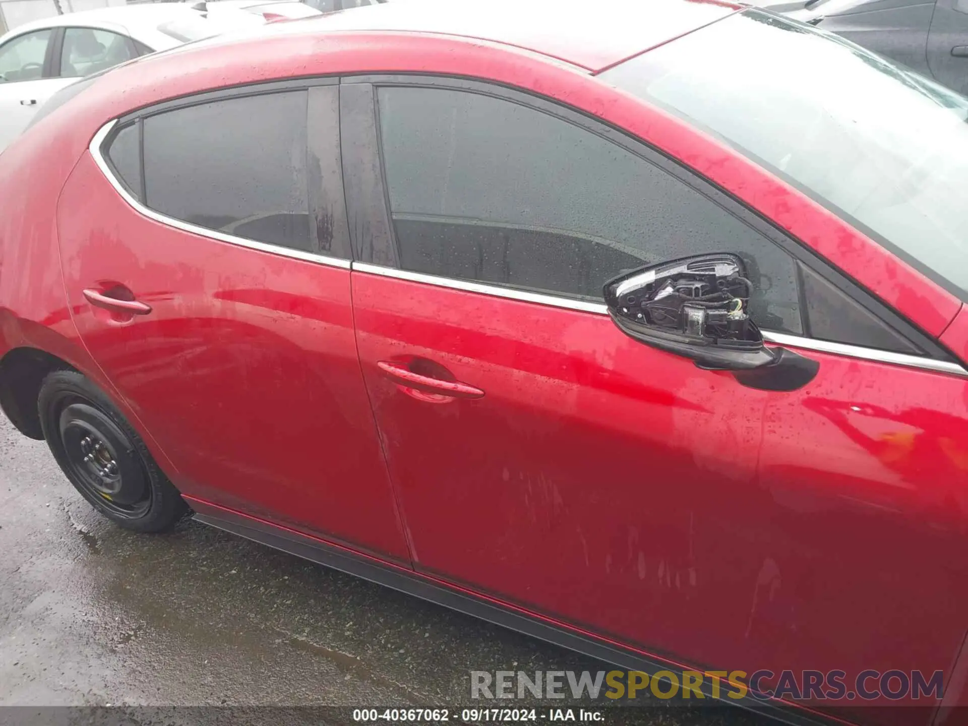 13 Photograph of a damaged car JM1BPAMM2K1135386 MAZDA MAZDA3 2019