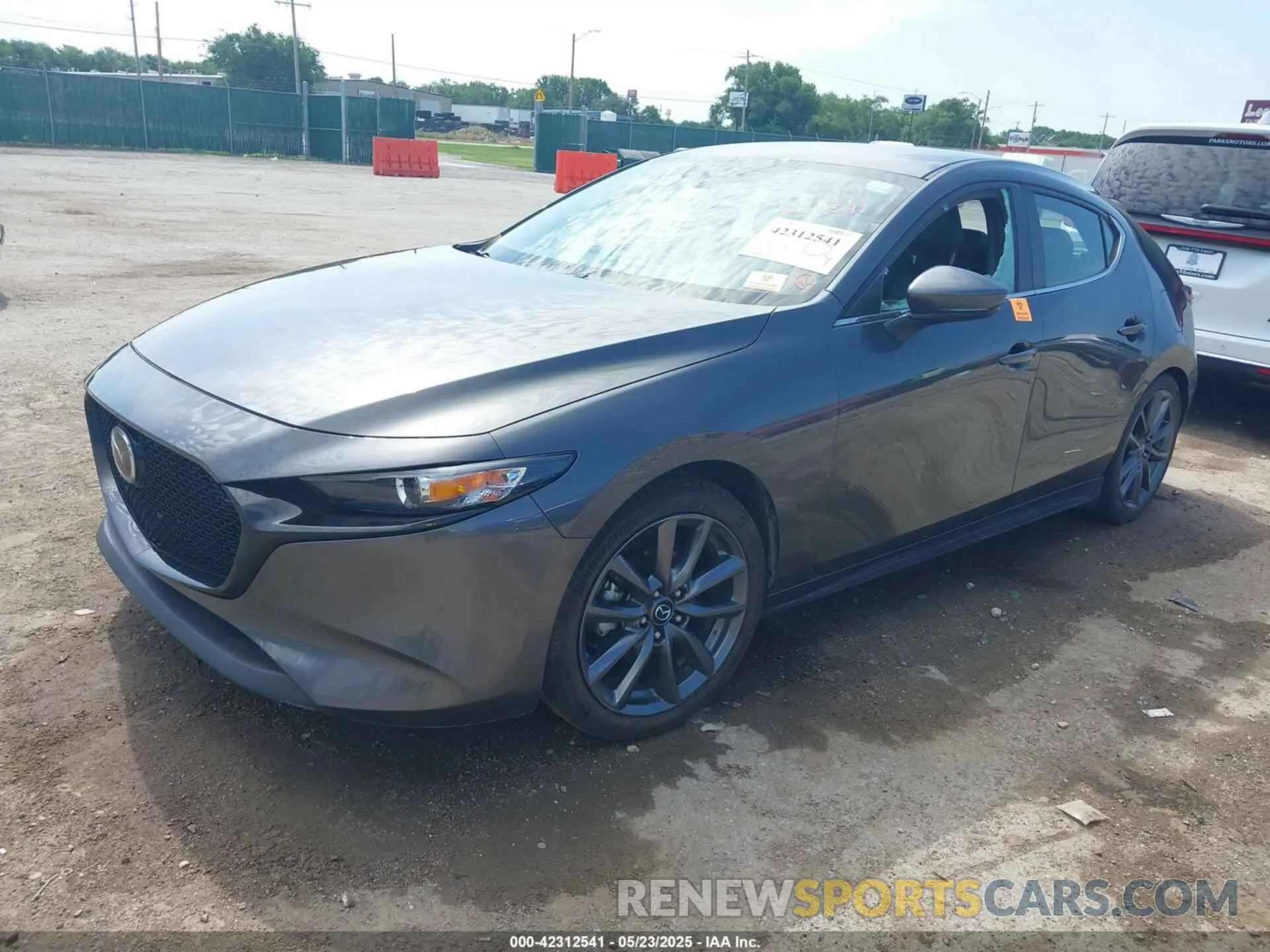 2 Photograph of a damaged car JM1BPAMM6K1142597 MAZDA MAZDA3 2019