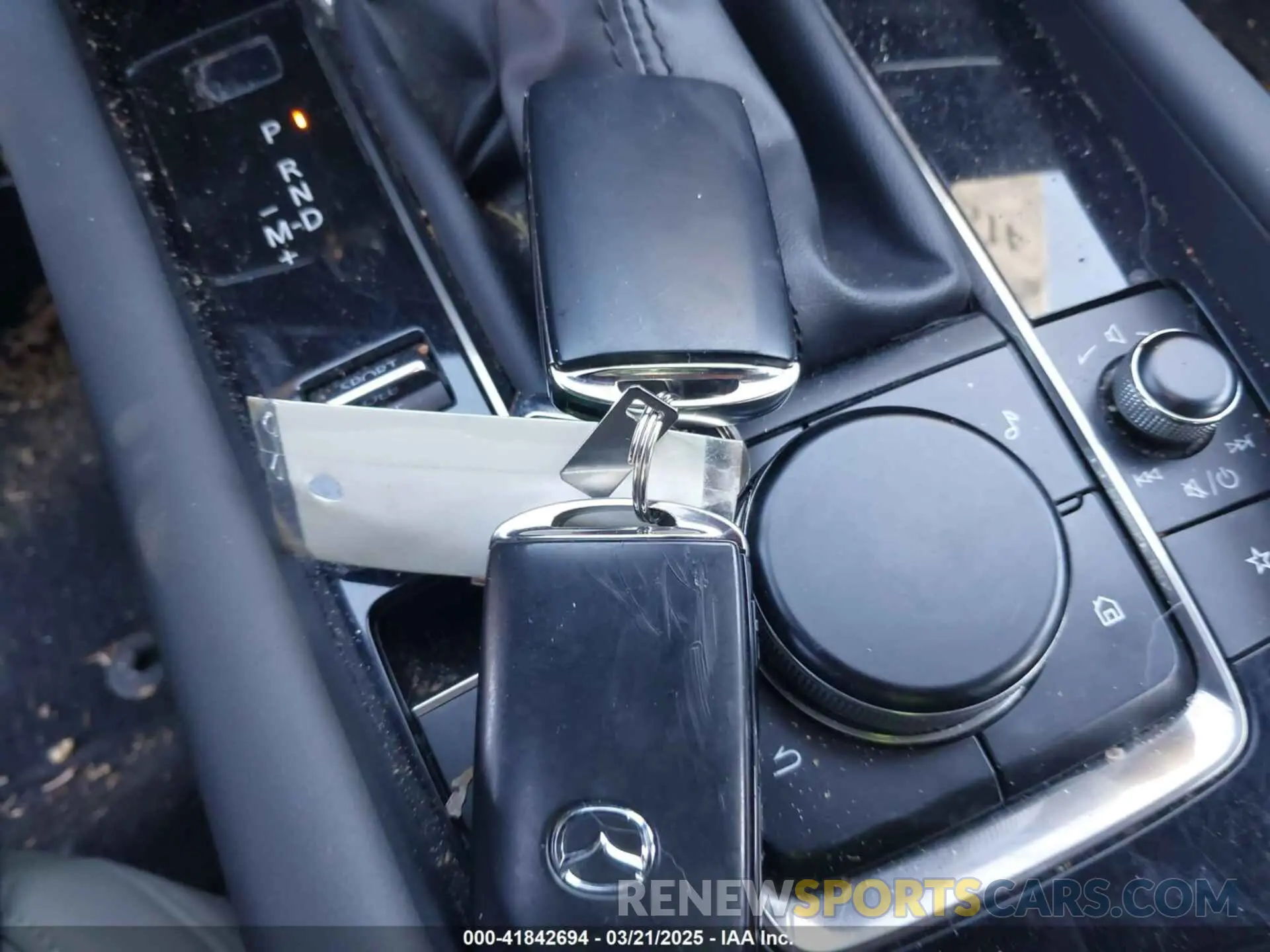 11 Photograph of a damaged car JM1BPAMM7K1116543 MAZDA MAZDA3 2019