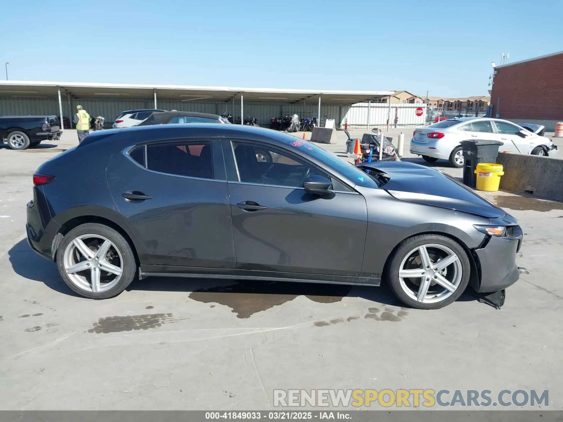 13 Photograph of a damaged car JM1BPAMM8K1120231 MAZDA MAZDA3 2019