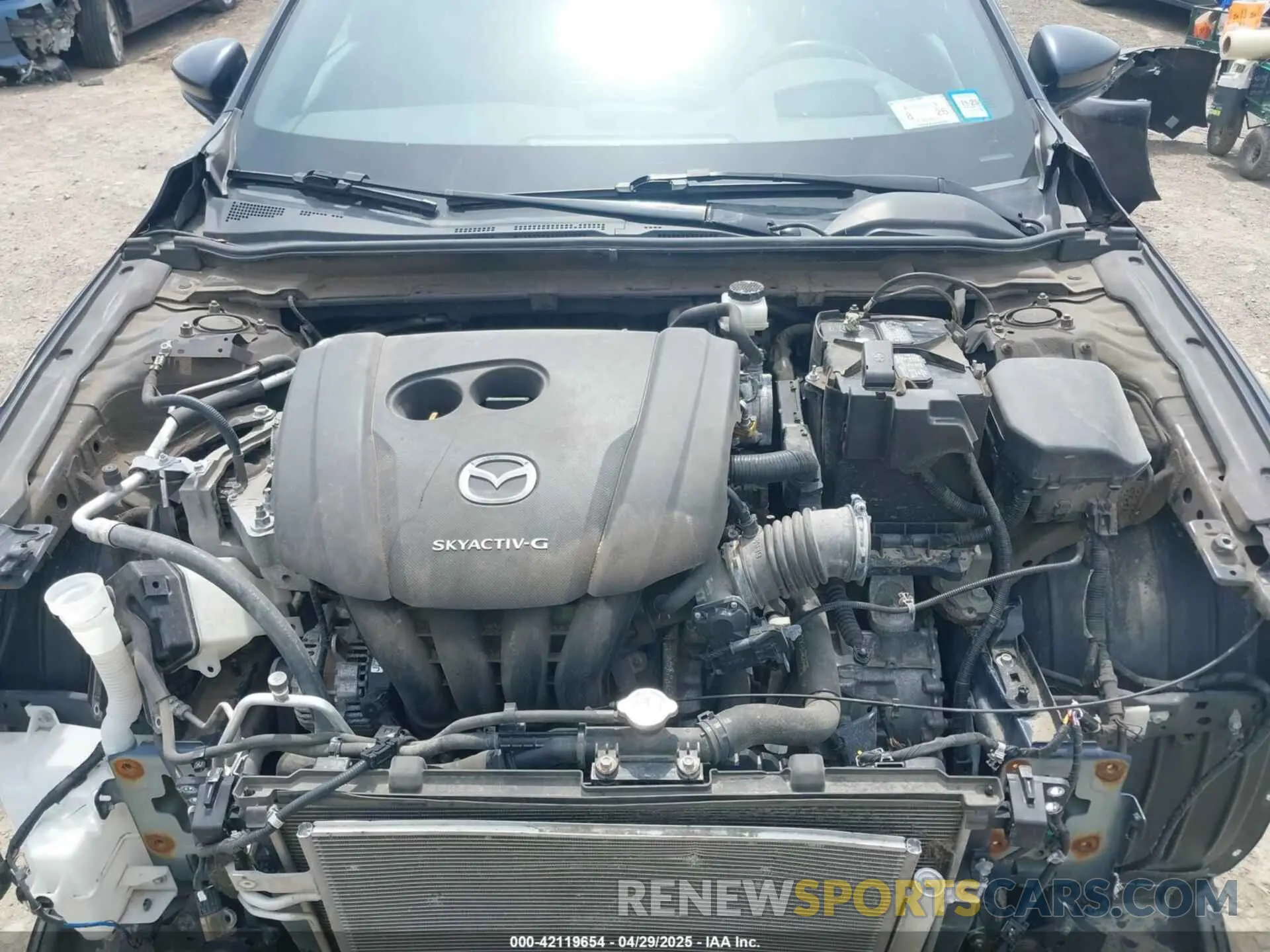 10 Photograph of a damaged car JM1BPANM4K1115882 MAZDA MAZDA3 2019