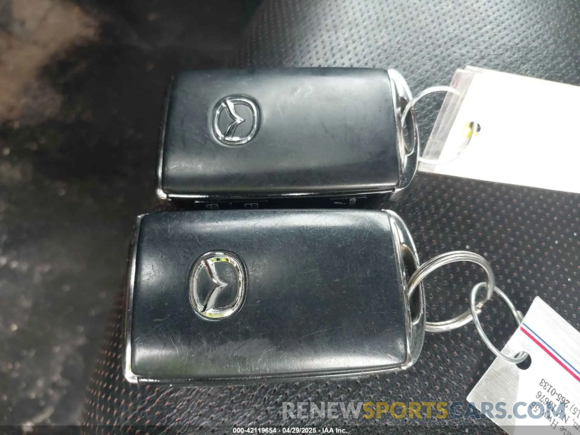 11 Photograph of a damaged car JM1BPANM4K1115882 MAZDA MAZDA3 2019