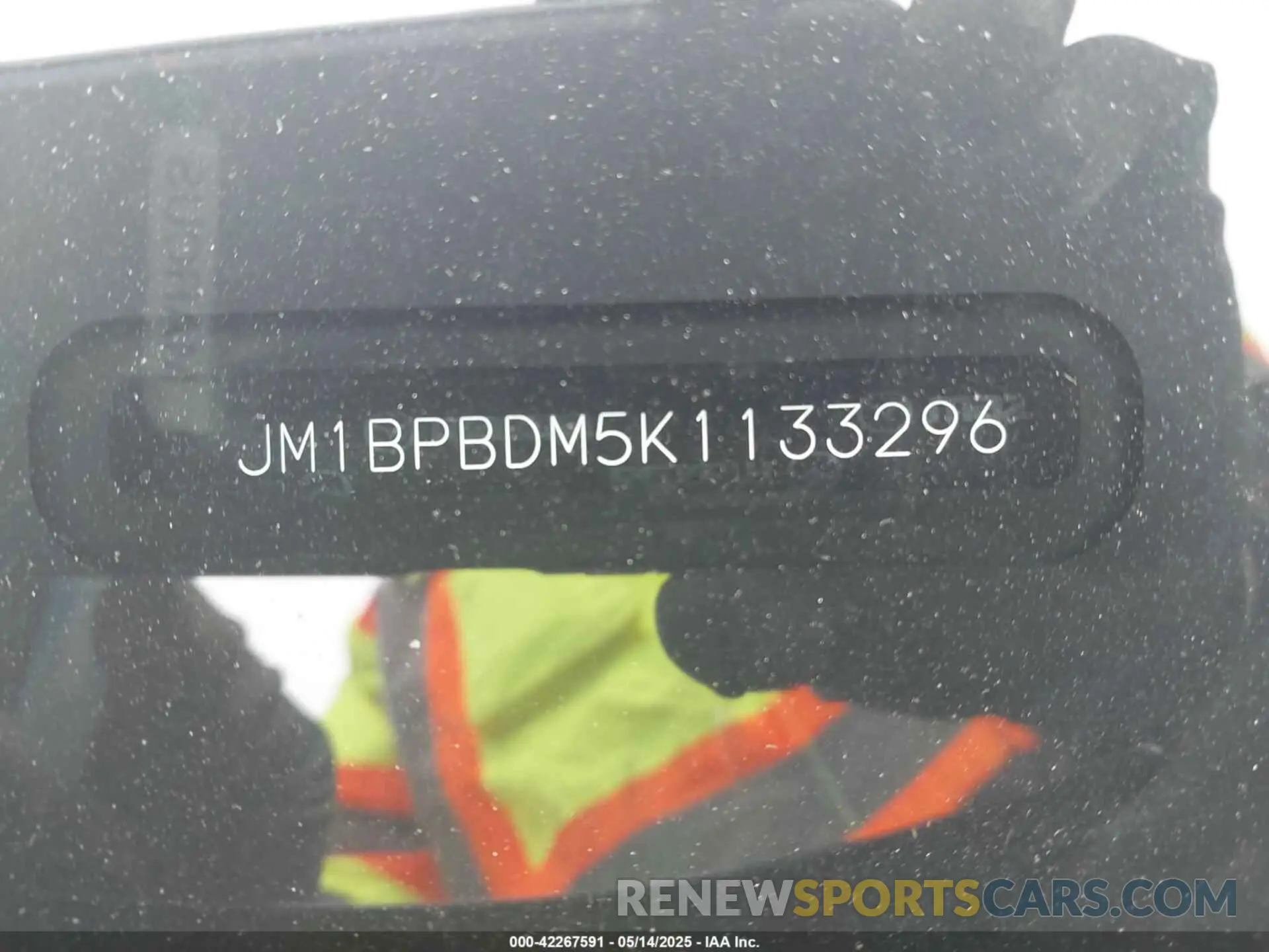 9 Photograph of a damaged car JM1BPBDM5K1133296 MAZDA MAZDA3 2019