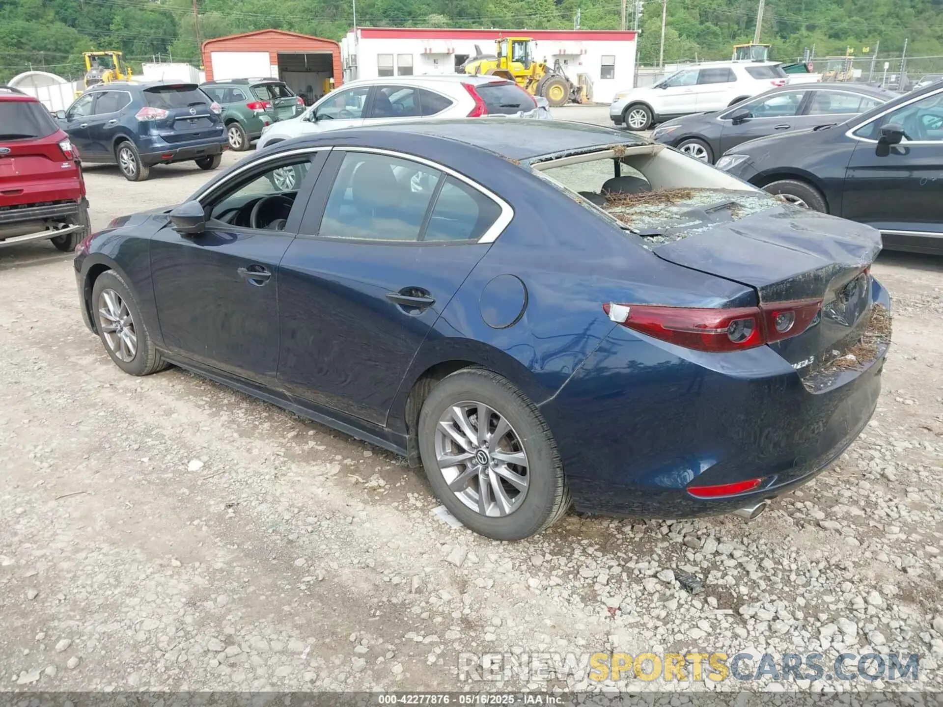 3 Photograph of a damaged car 3MZBPABL1LM129851 MAZDA MAZDA3 2020