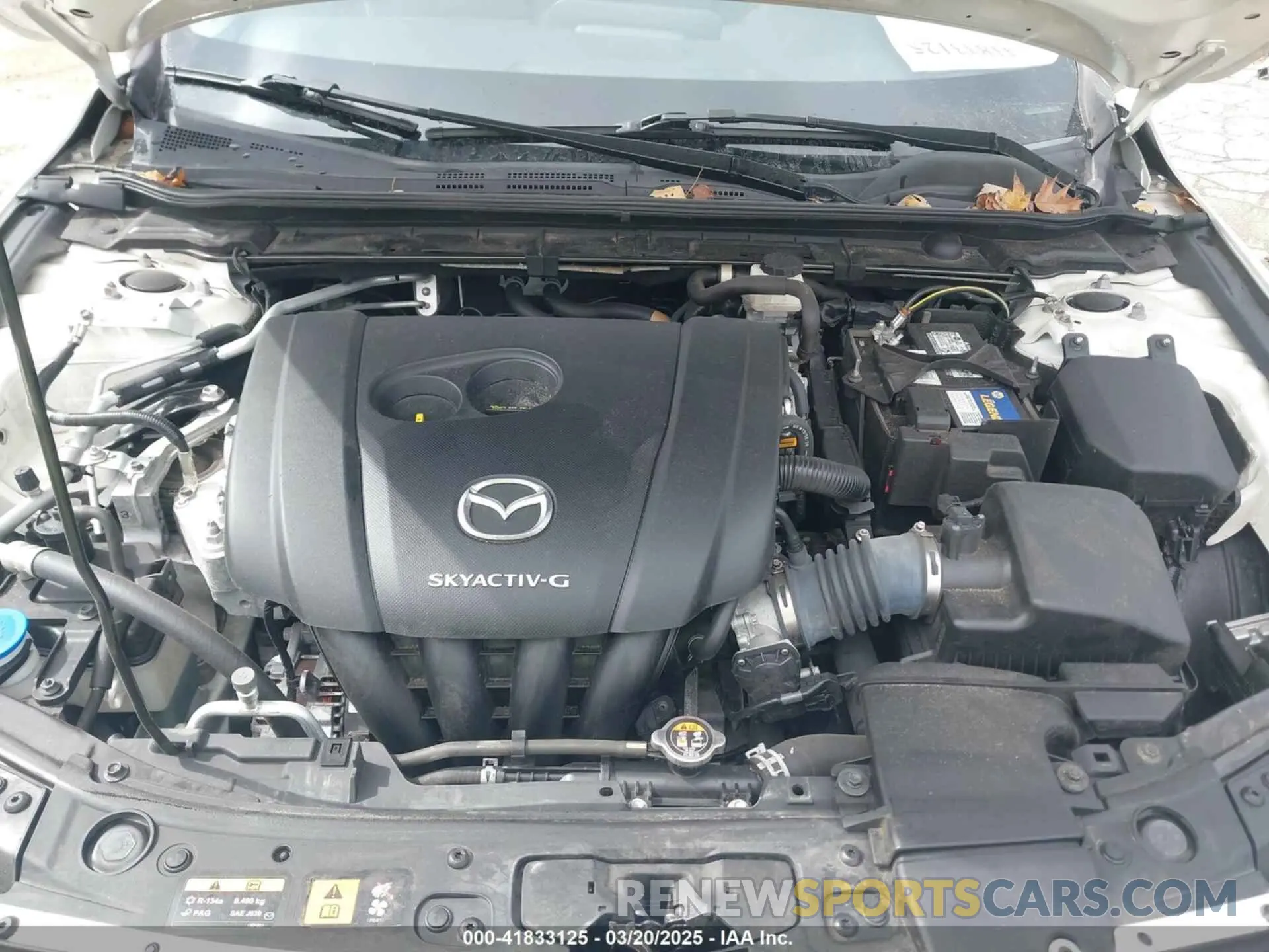 10 Photograph of a damaged car 3MZBPACL4LM135254 MAZDA MAZDA3 2020