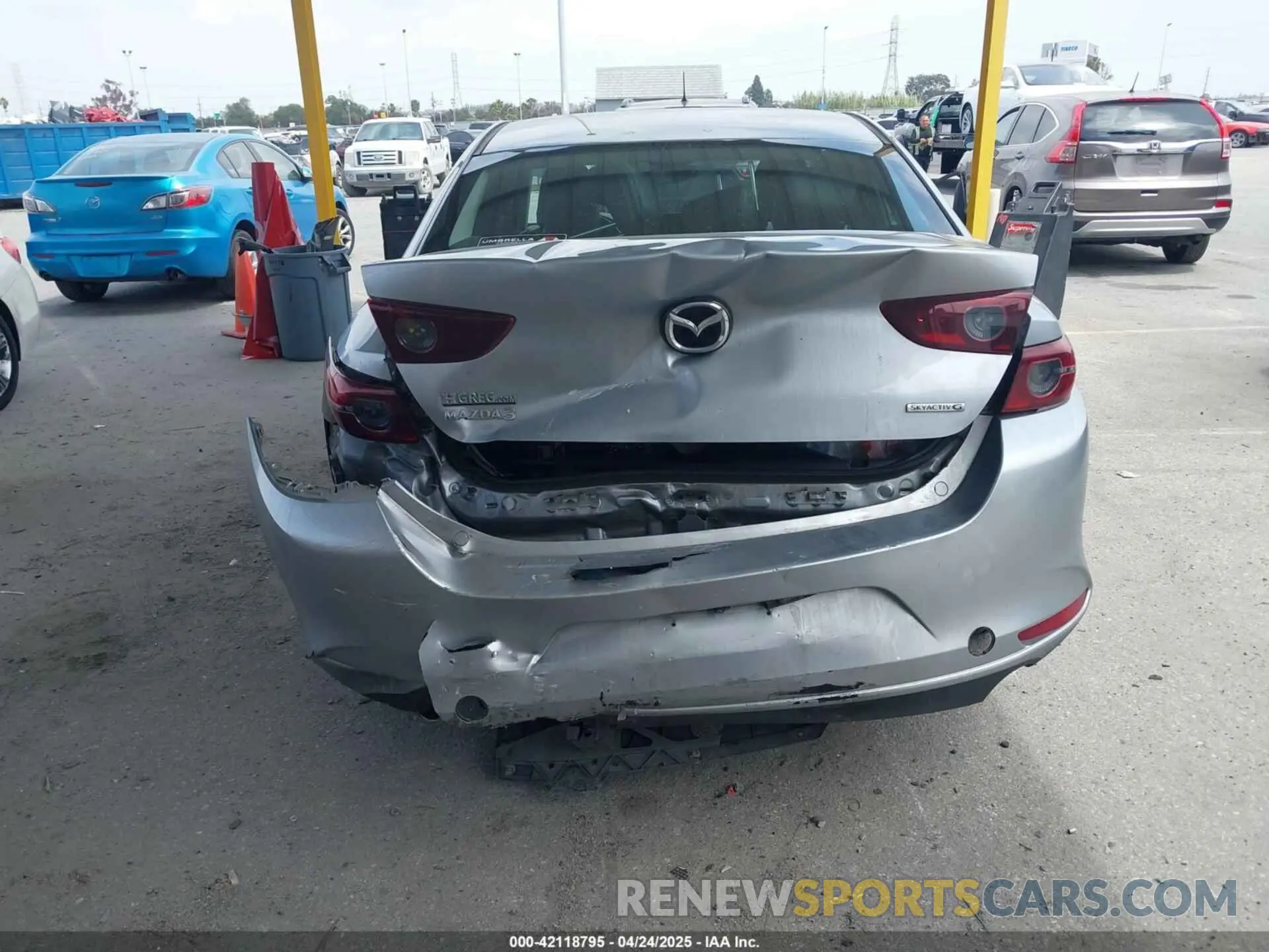 16 Фотография поврежденного автомобиля 3MZBPACL6LM131481 MAZDA MAZDA3 2020