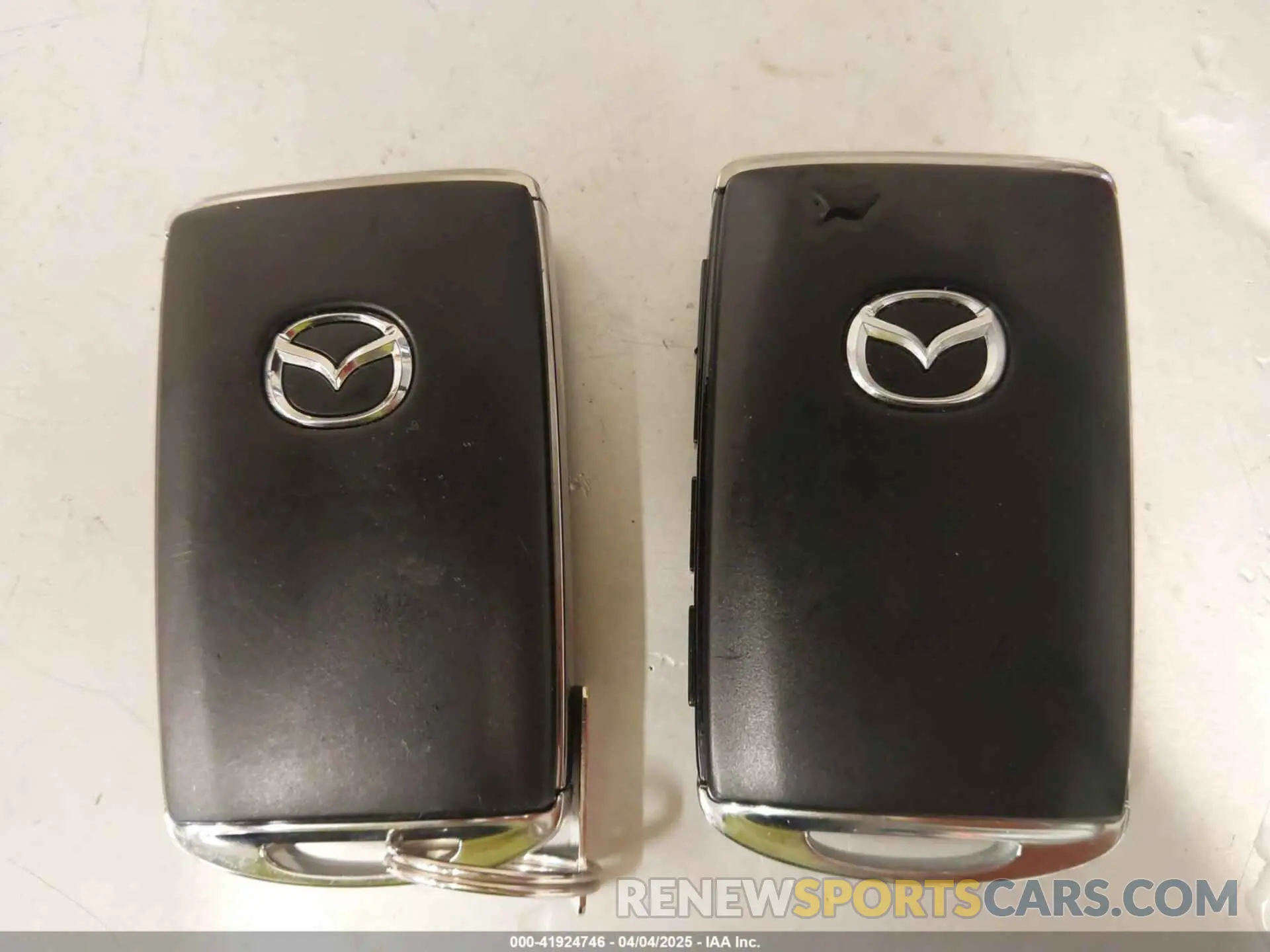 11 Photograph of a damaged car 3MZBPADL6LM135822 MAZDA MAZDA3 2020