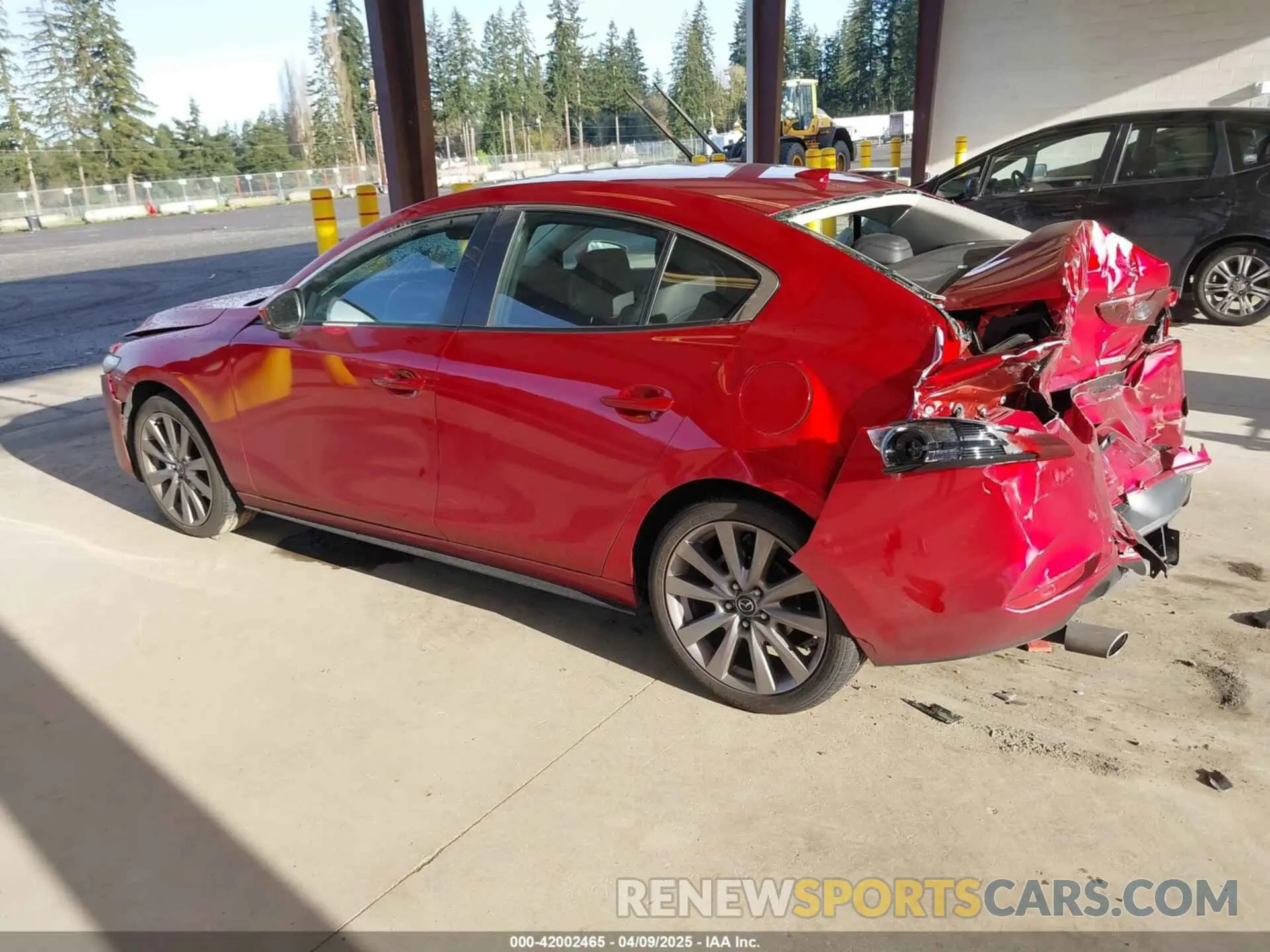 3 Photograph of a damaged car 3MZBPADL9LM129156 MAZDA MAZDA3 2020