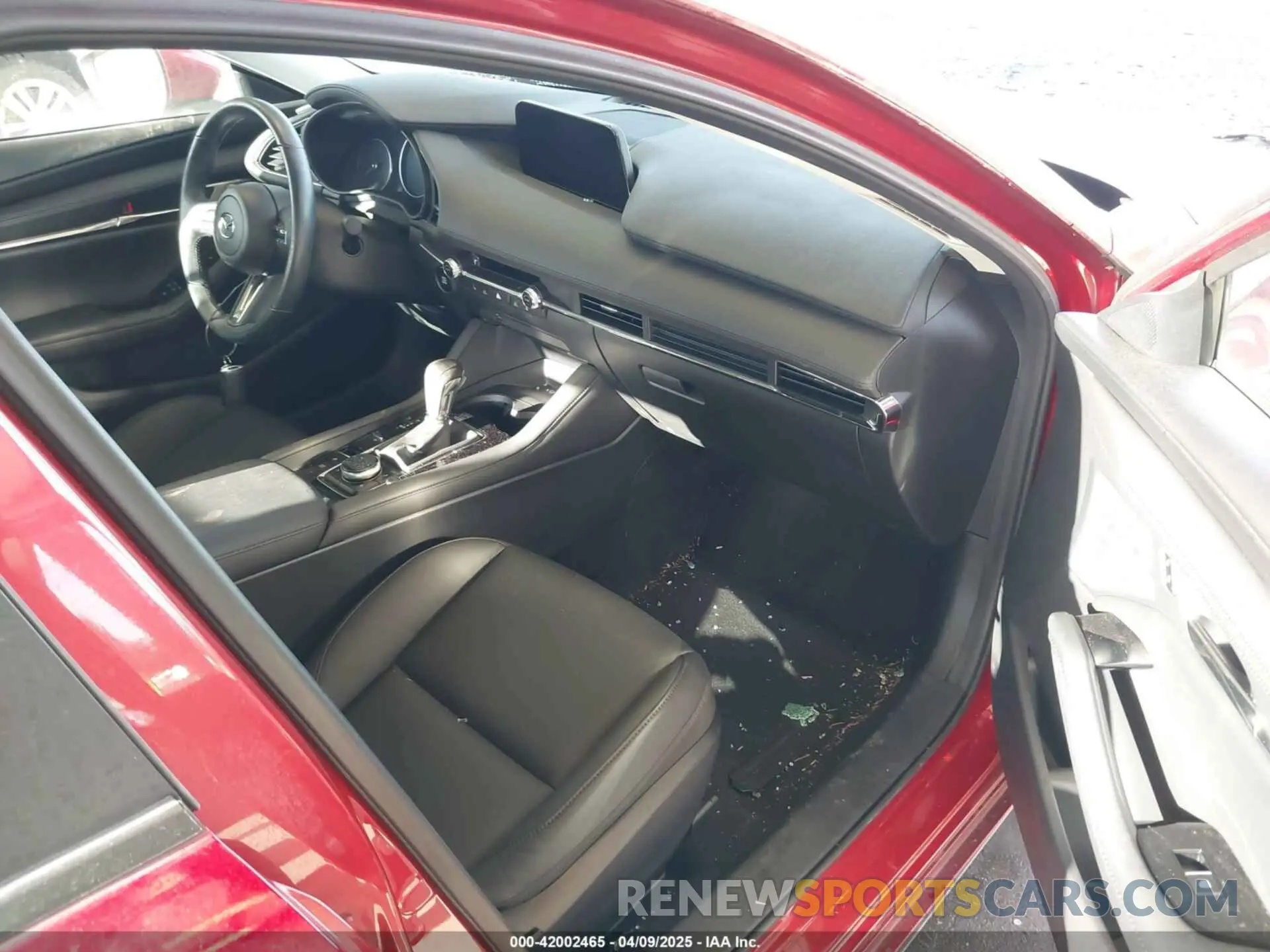 5 Photograph of a damaged car 3MZBPADL9LM129156 MAZDA MAZDA3 2020