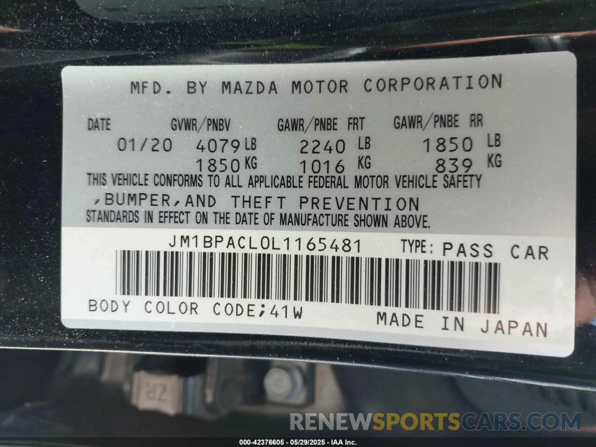 9 Photograph of a damaged car JM1BPACL0L1165481 MAZDA MAZDA3 2020