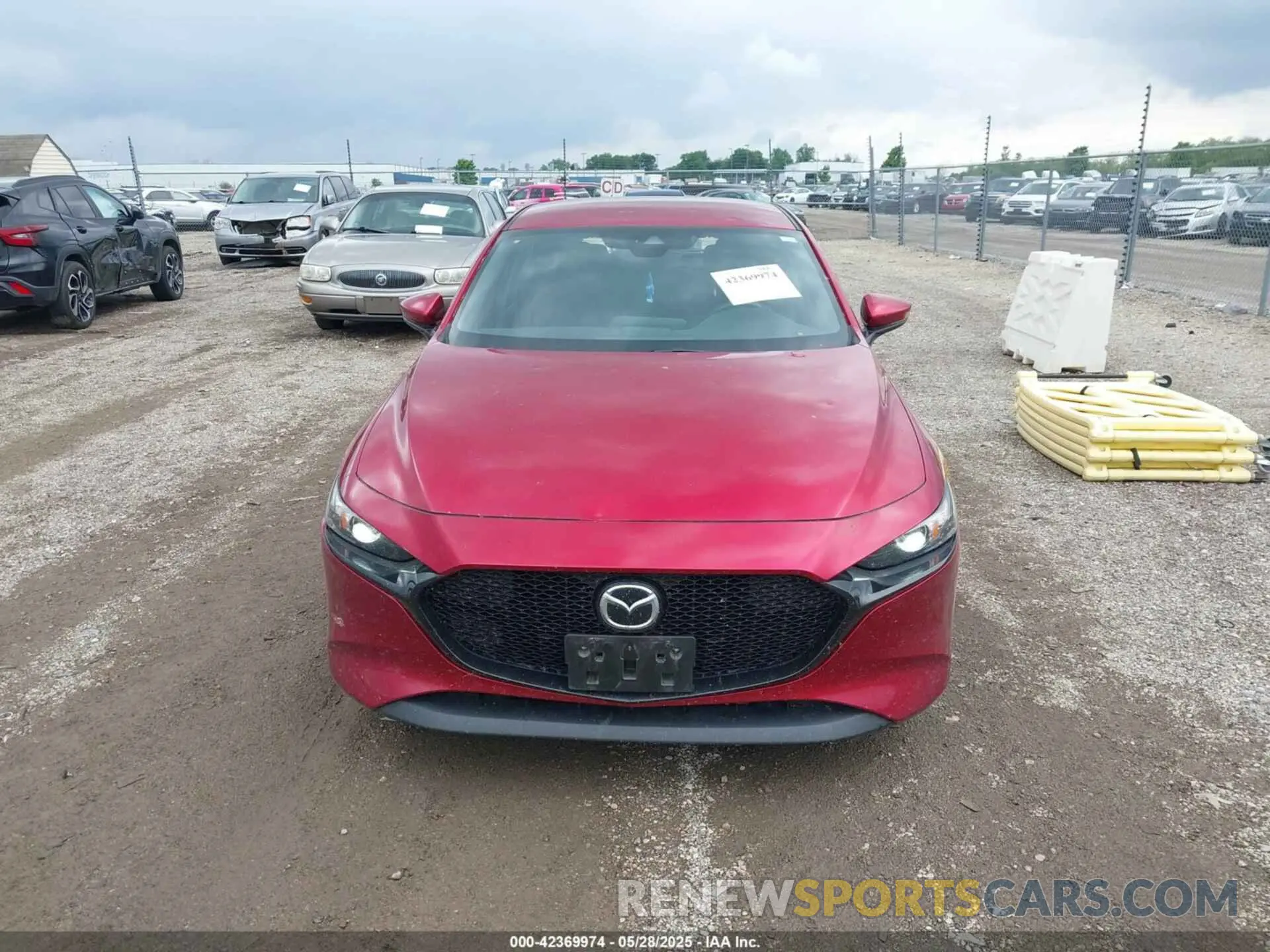 12 Photograph of a damaged car JM1BPALM0L1153596 MAZDA MAZDA3 2020
