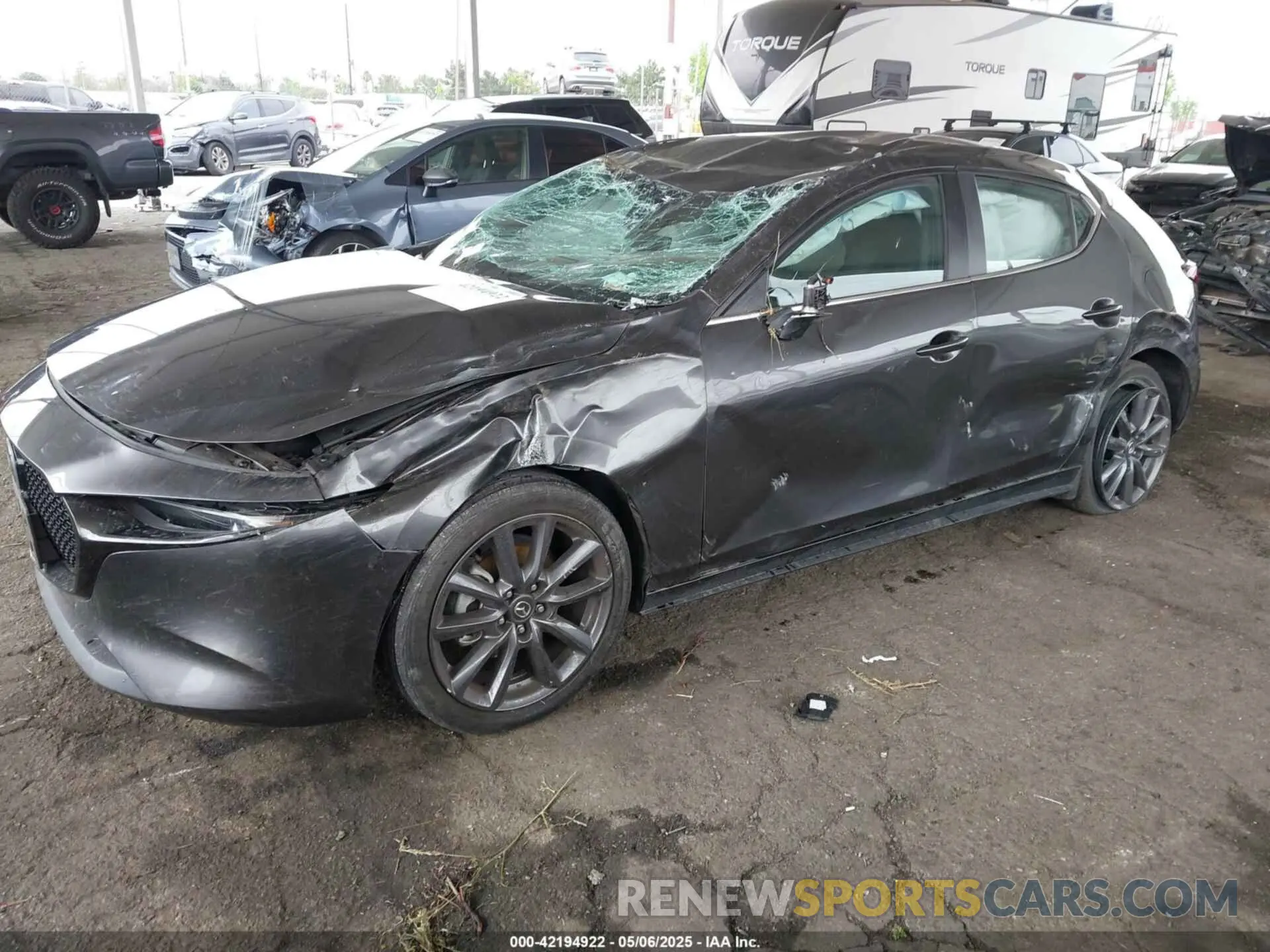 2 Фотография поврежденного автомобиля JM1BPALM0L1163707 MAZDA MAZDA3 2020