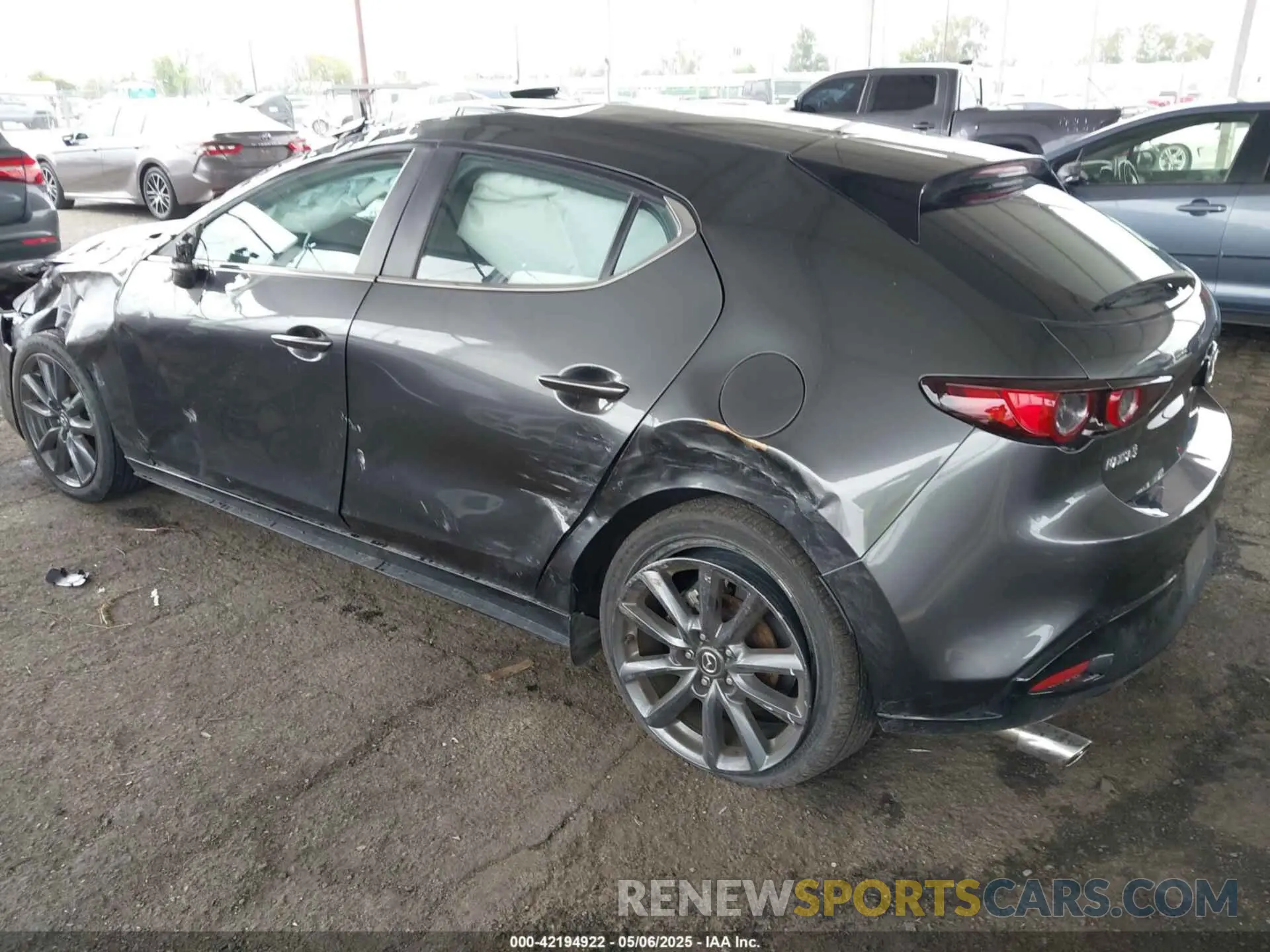 3 Фотография поврежденного автомобиля JM1BPALM0L1163707 MAZDA MAZDA3 2020