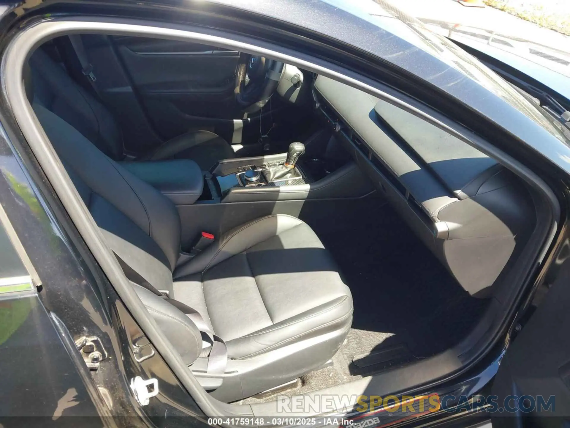 5 Photograph of a damaged car JM1BPALM8L1163289 MAZDA MAZDA3 2020