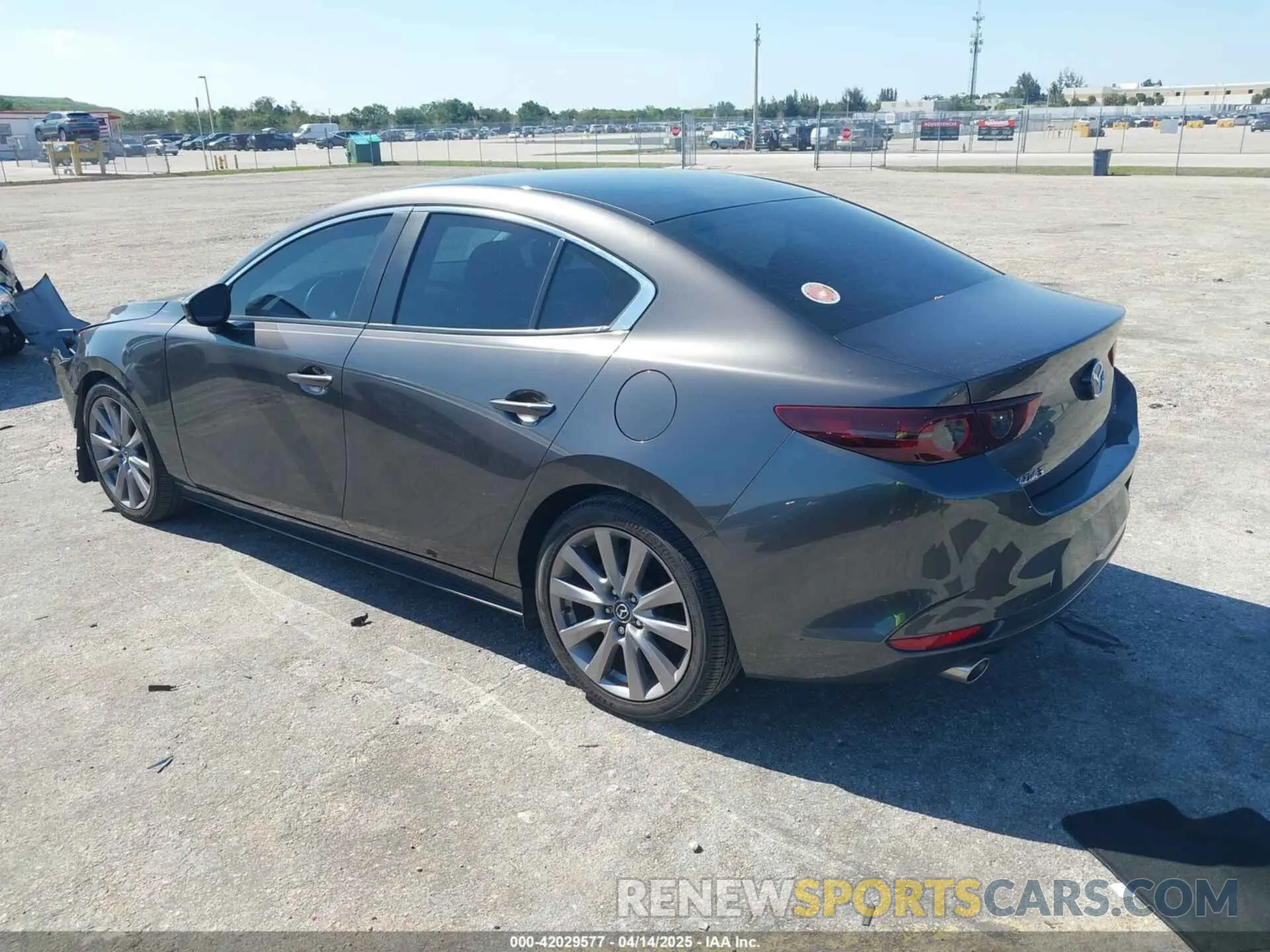 3 Photograph of a damaged car 3MZBPABL5MM252201 MAZDA MAZDA3 2021