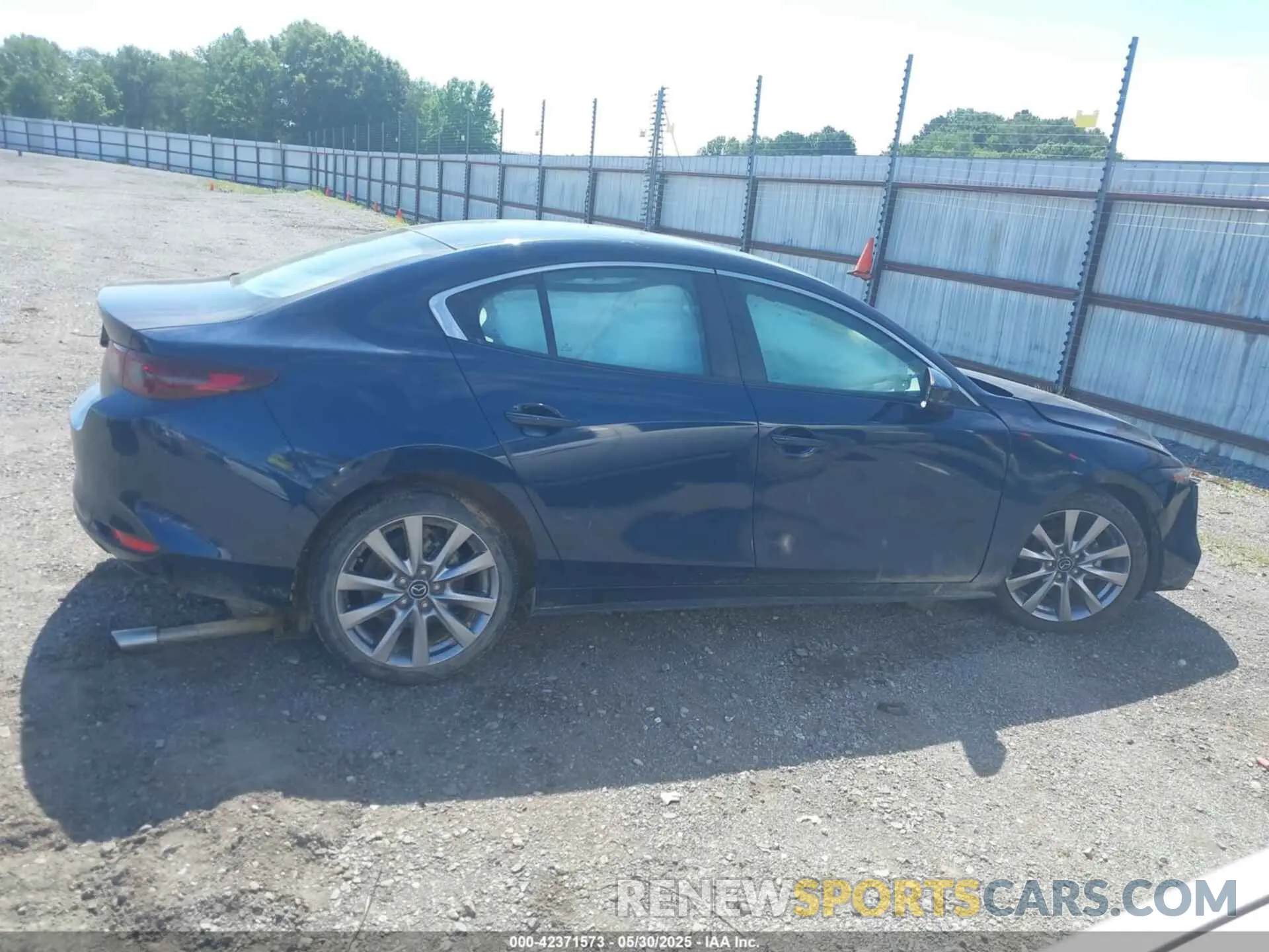 13 Photograph of a damaged car 3MZBPABL6MM214976 MAZDA MAZDA3 2021