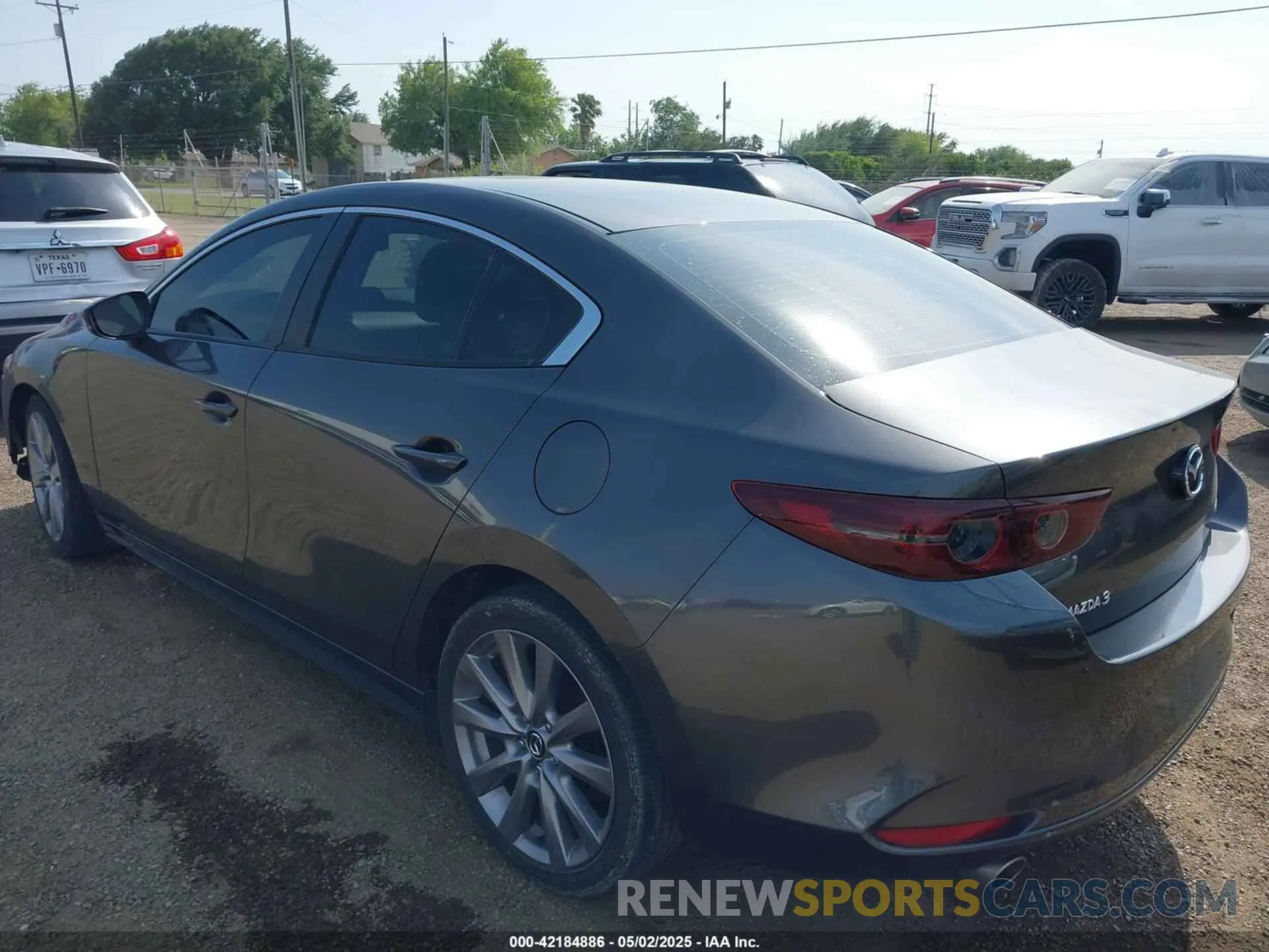3 Photograph of a damaged car 3MZBPABL6MM251686 MAZDA MAZDA3 2021