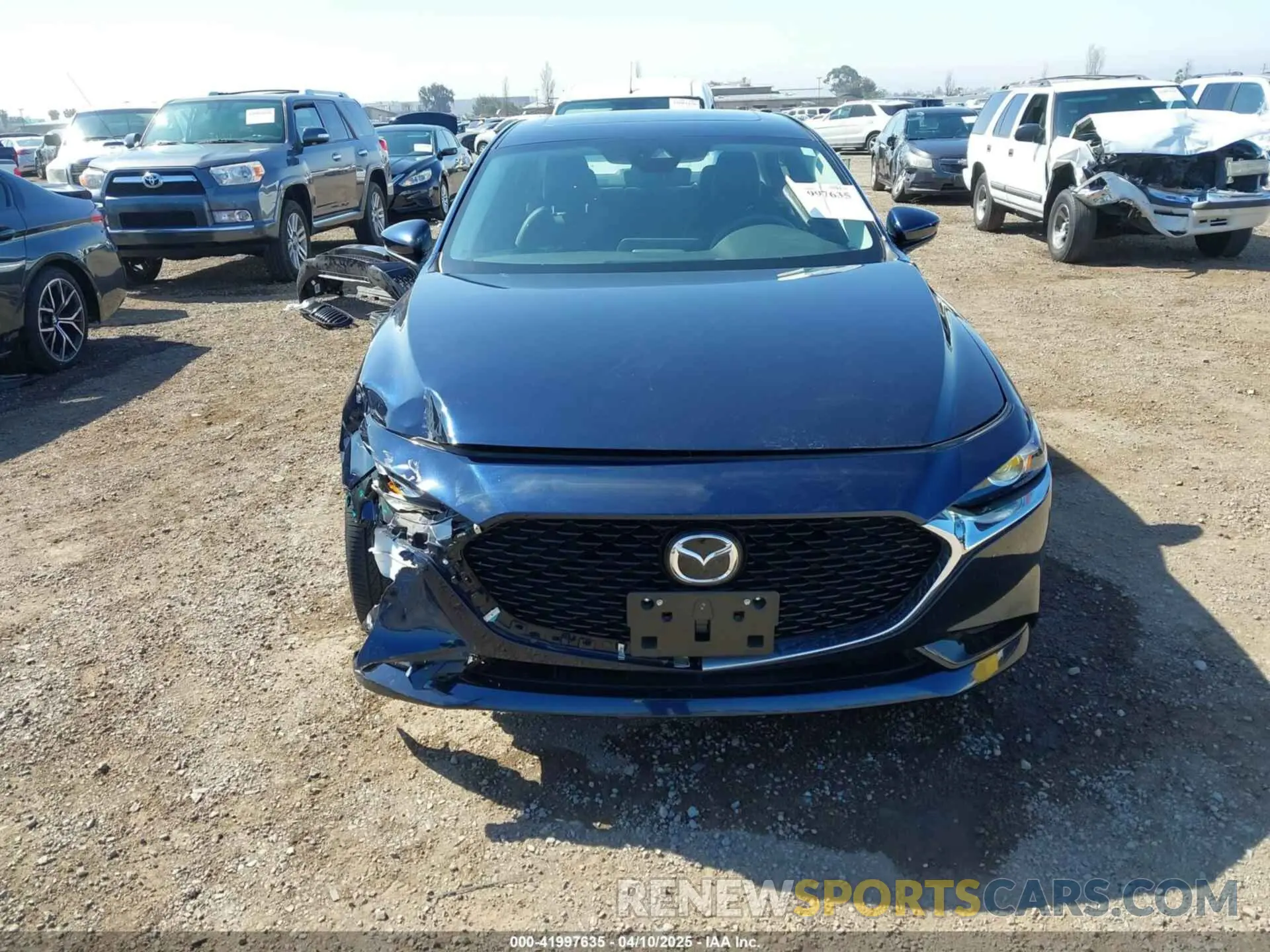 12 Фотография поврежденного автомобиля 3MZBPACL4MM201142 MAZDA MAZDA3 2021