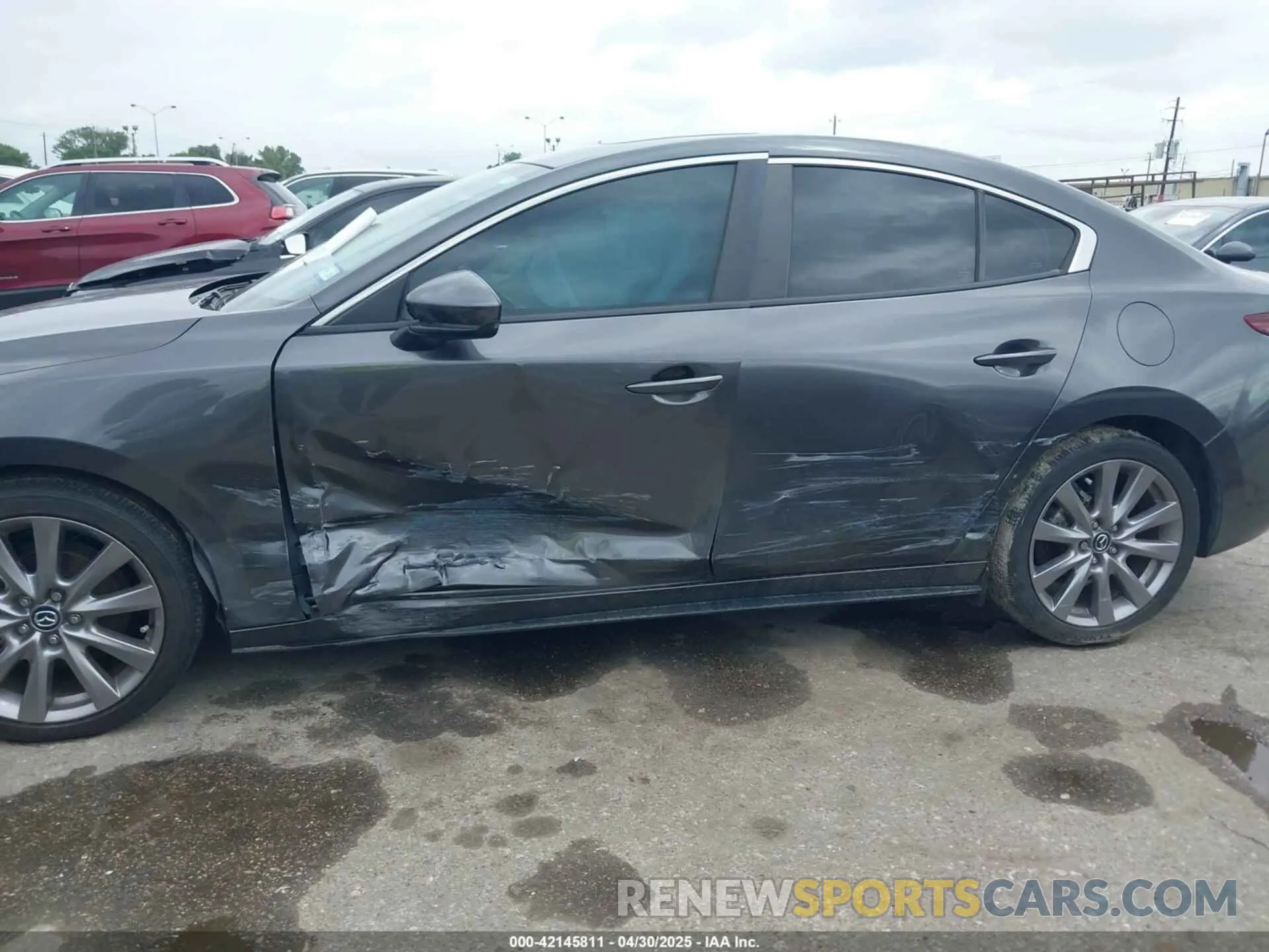 6 Photograph of a damaged car 3MZBPACL6MM252531 MAZDA MAZDA3 2021