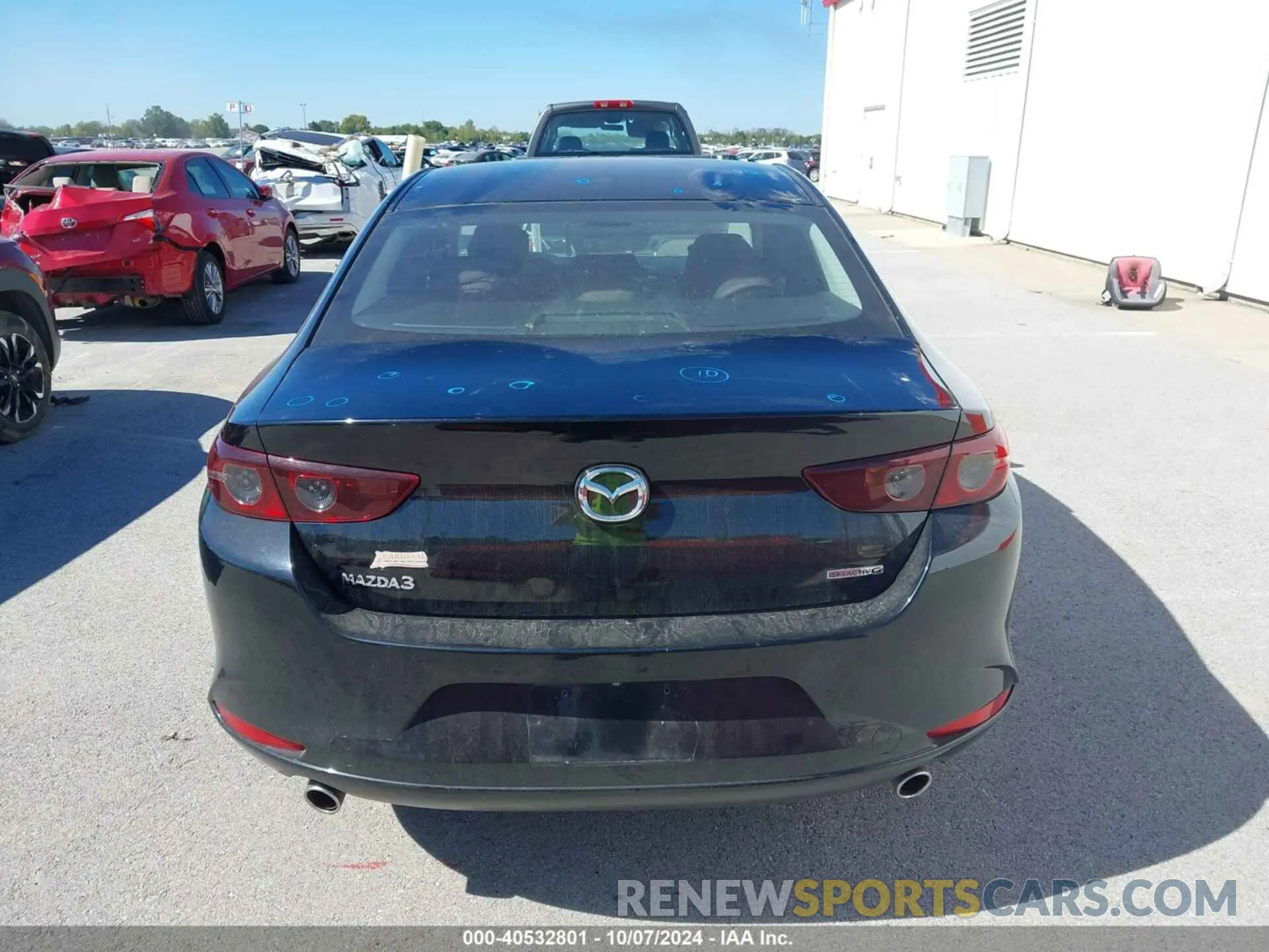 16 Photograph of a damaged car JM1BPAAL4M1333238 MAZDA MAZDA3 2021