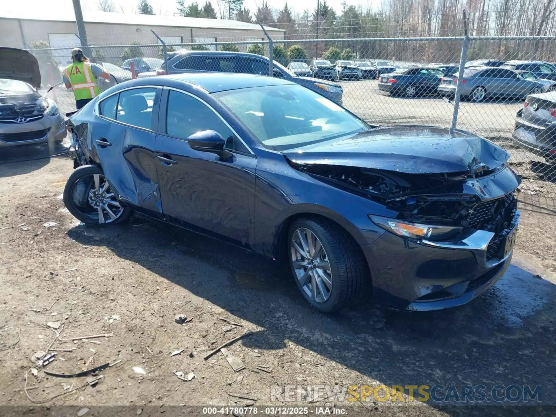 1 Фотография поврежденного автомобиля JM1BPABL4M1326899 MAZDA MAZDA3 2021