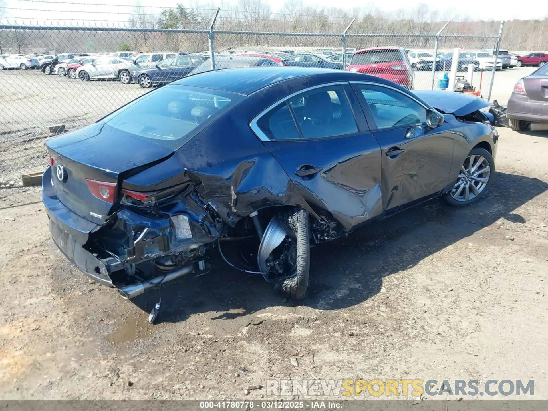 4 Фотография поврежденного автомобиля JM1BPABL4M1326899 MAZDA MAZDA3 2021