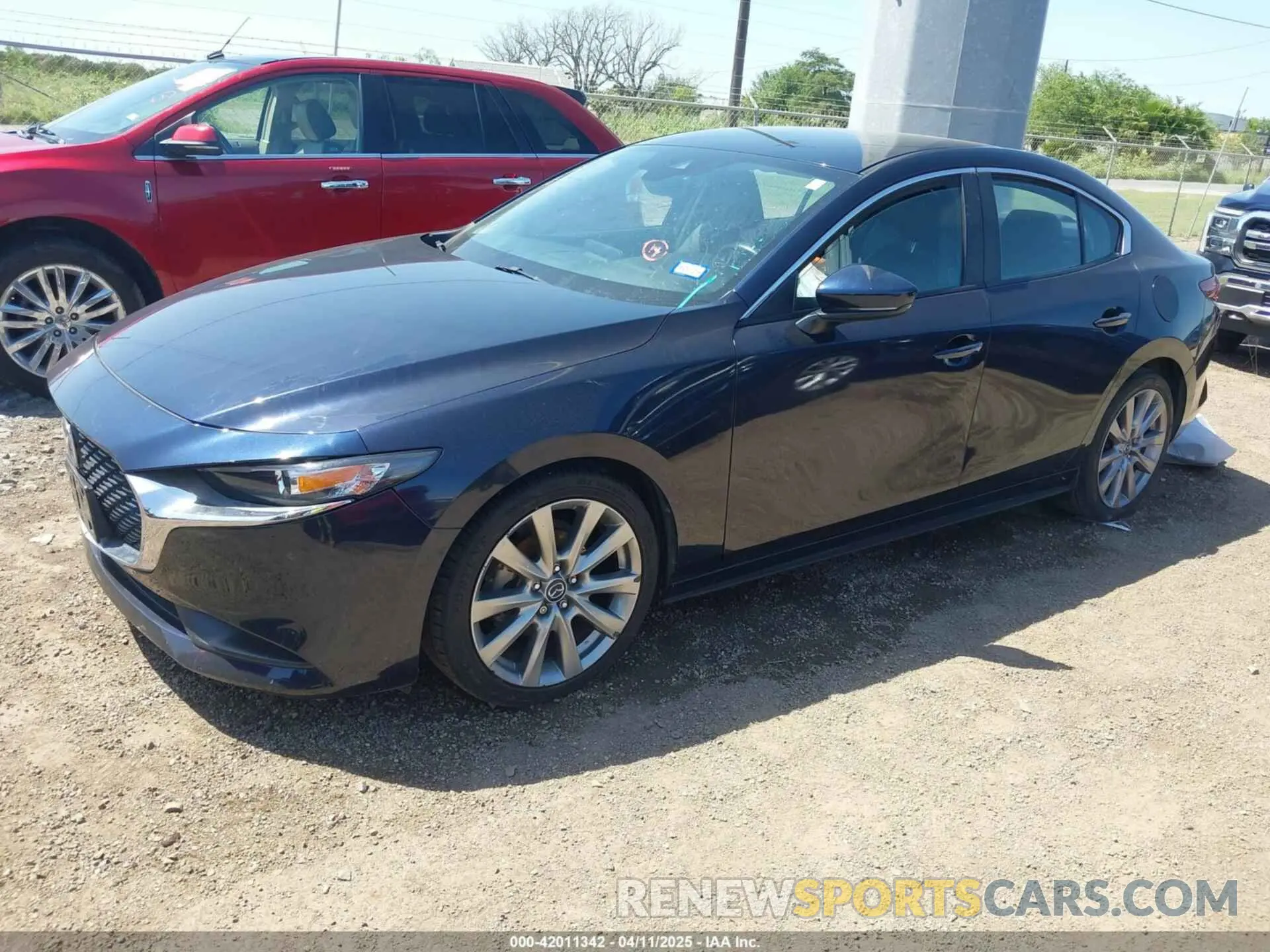 2 Photograph of a damaged car JM1BPABL7M1314973 MAZDA MAZDA3 2021