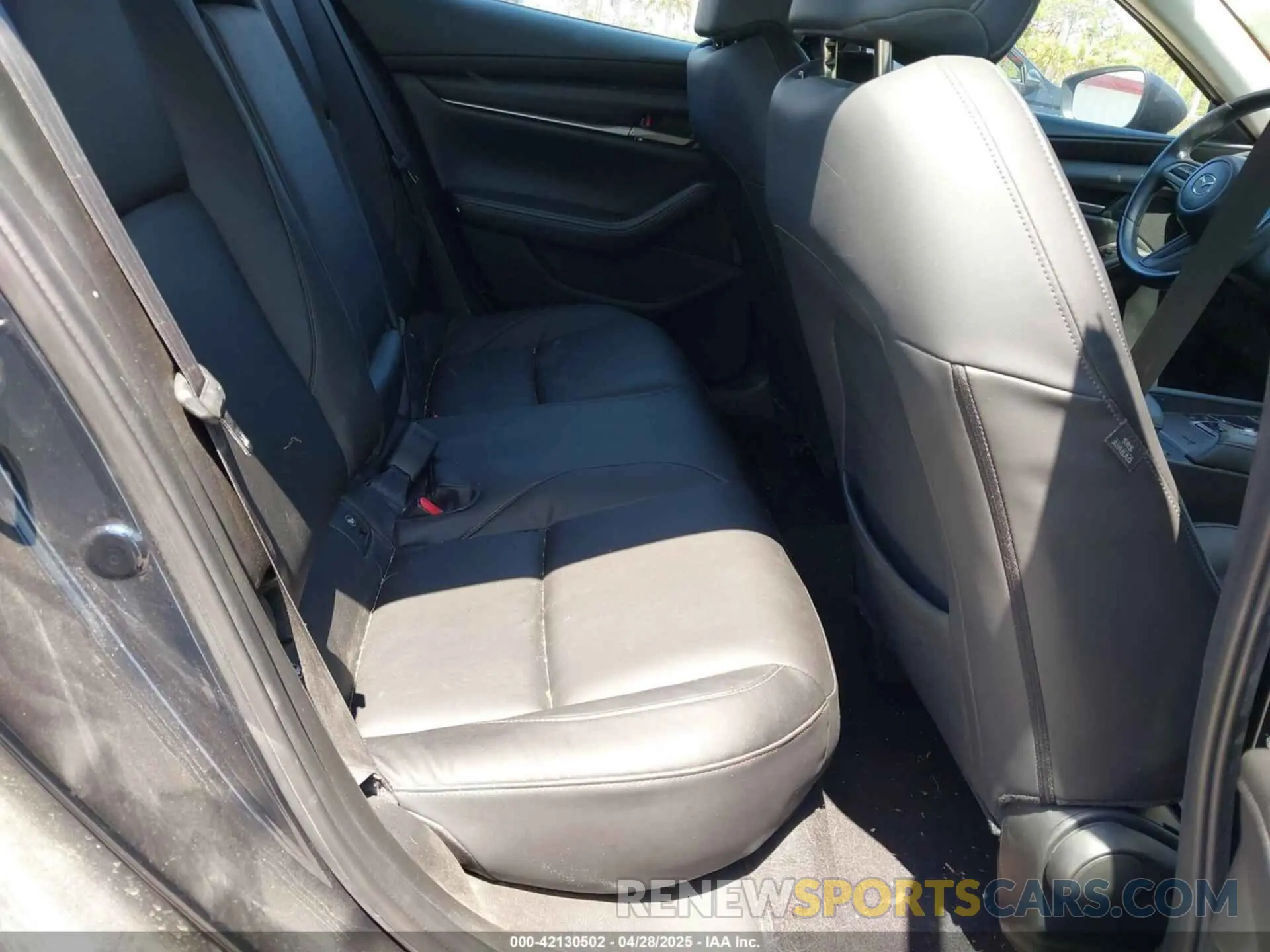8 Photograph of a damaged car JM1BPABLXM1326518 MAZDA MAZDA3 2021