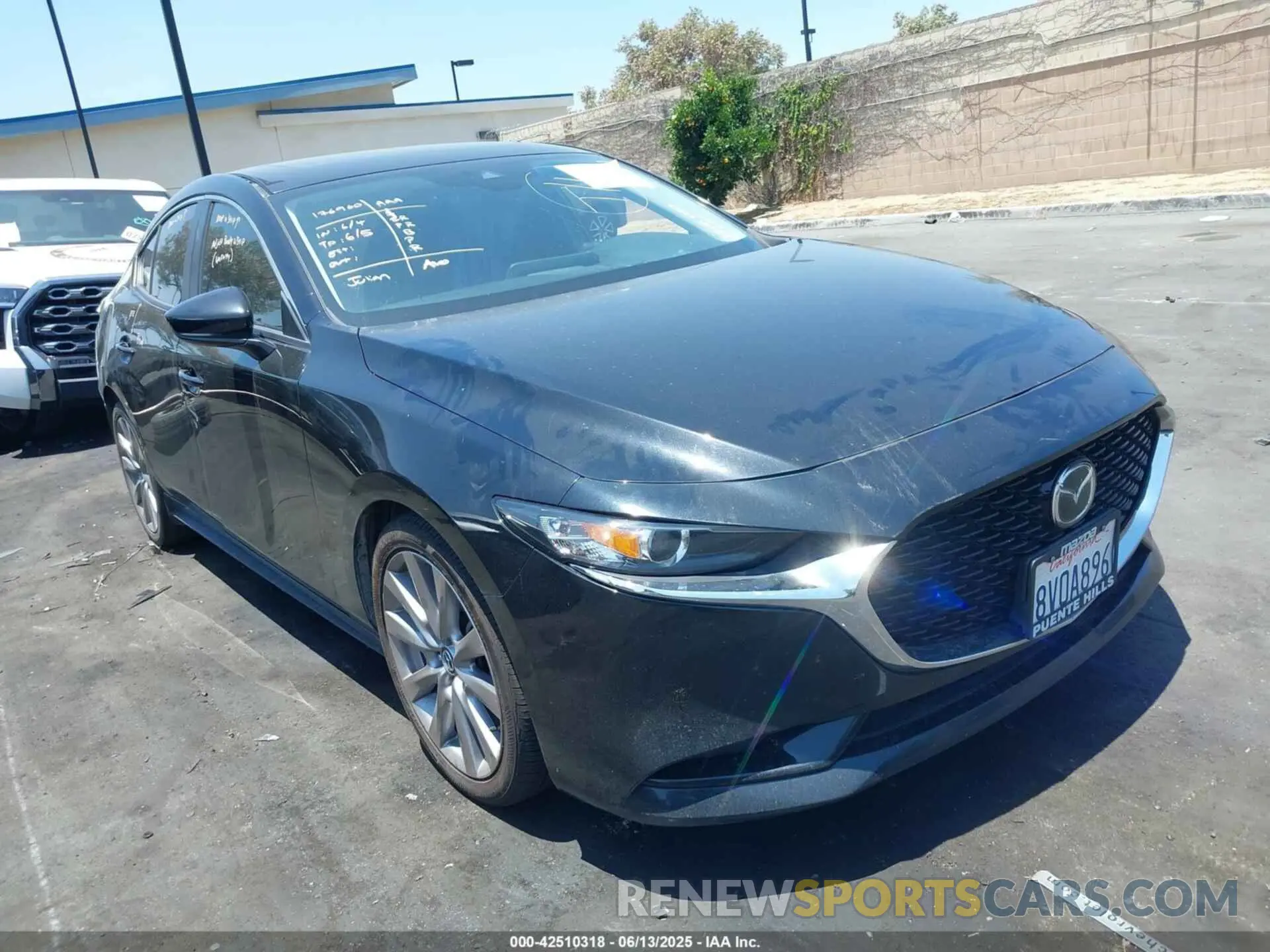 1 Photograph of a damaged car JM1BPACL2M1327726 MAZDA MAZDA3 2021