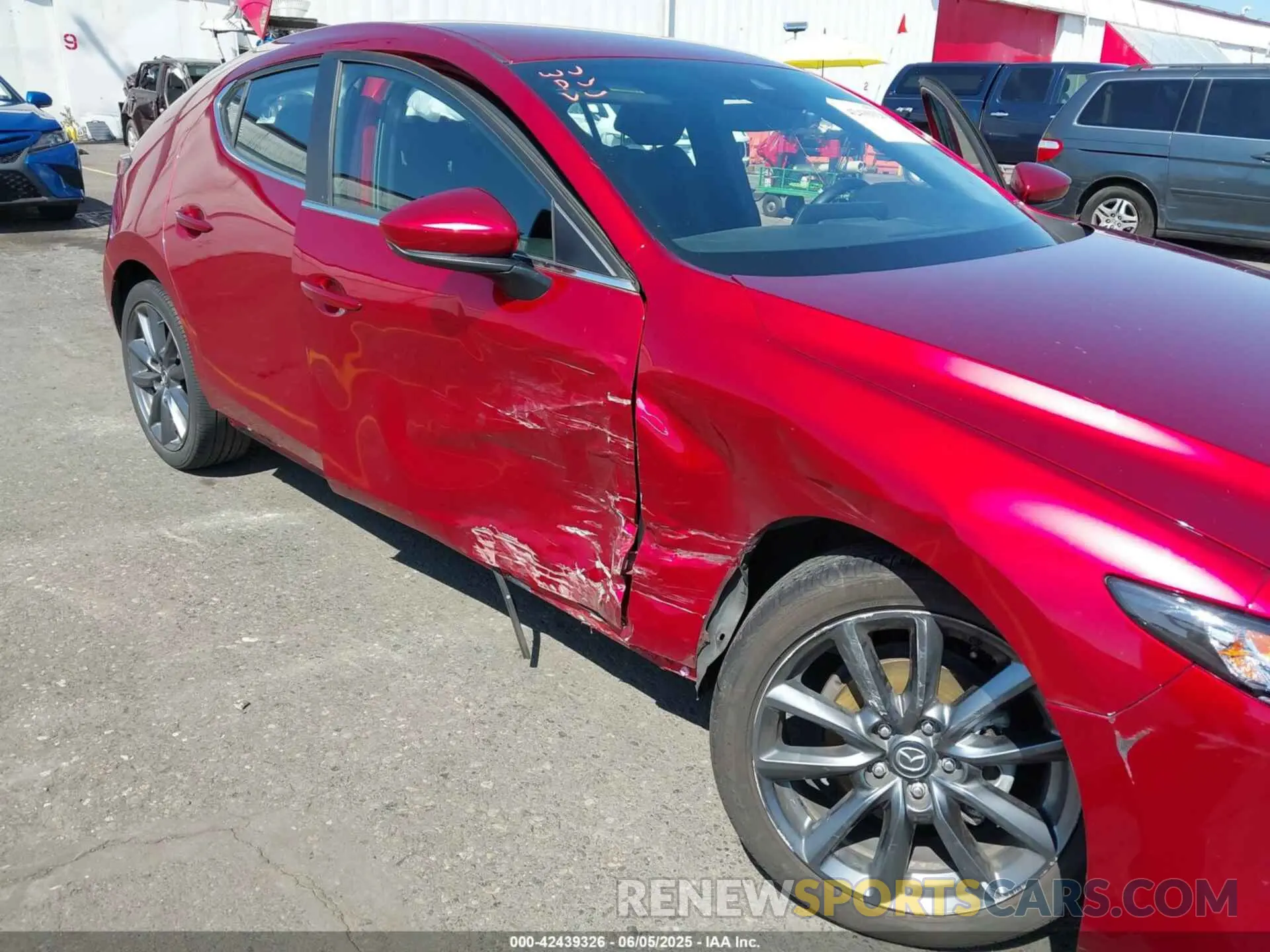 6 Photograph of a damaged car JM1BPAKL4M1336168 MAZDA MAZDA3 2021