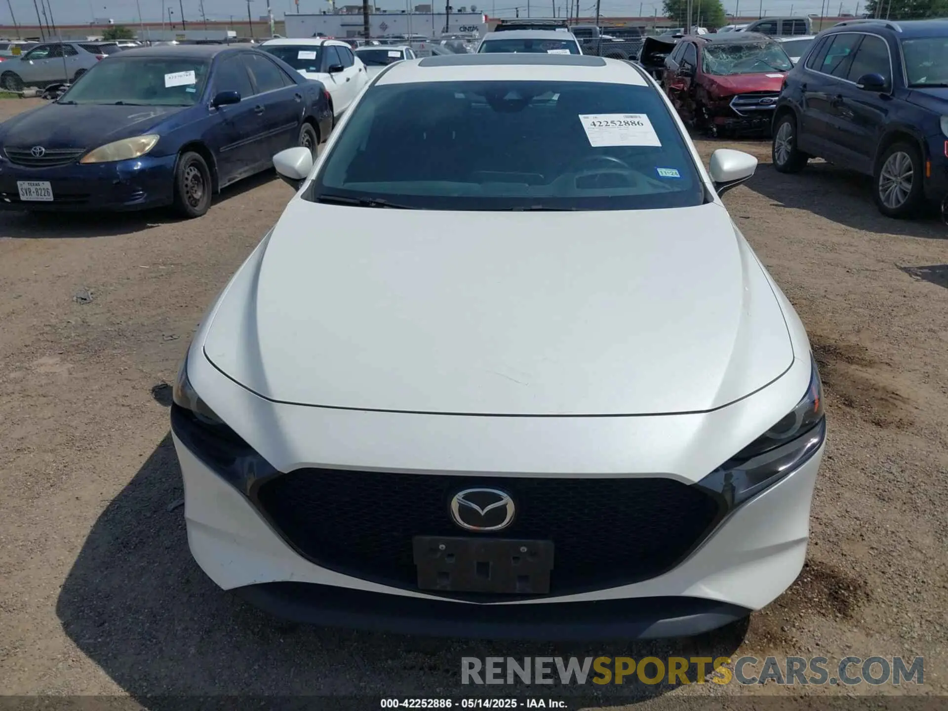 6 Фотография поврежденного автомобиля JM1BPAML5M1402899 MAZDA MAZDA3 2021