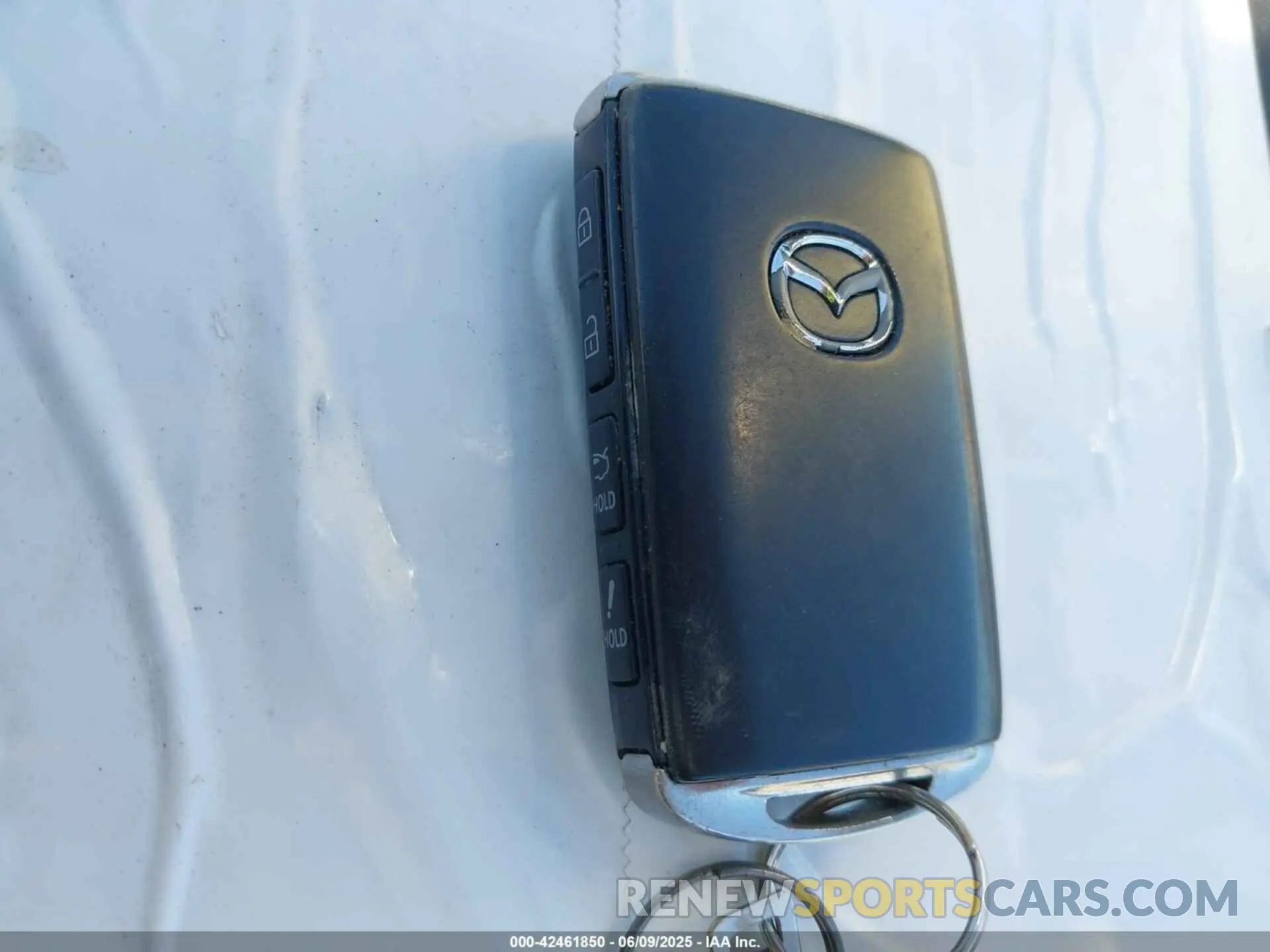 11 Фотография поврежденного автомобиля JM1BPBDL6M1340029 MAZDA MAZDA3 2021