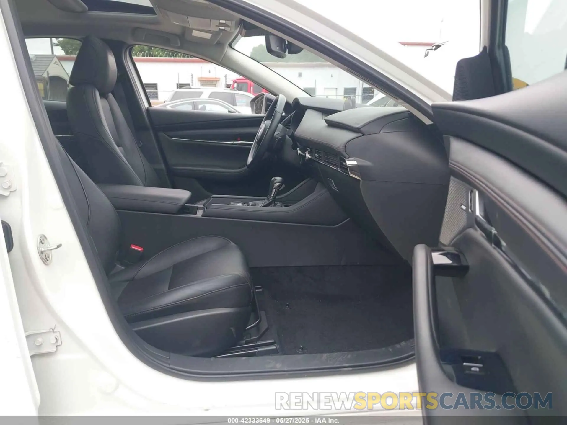 5 Фотография поврежденного автомобиля JM1BPBEY3M1316457 MAZDA MAZDA3 2021