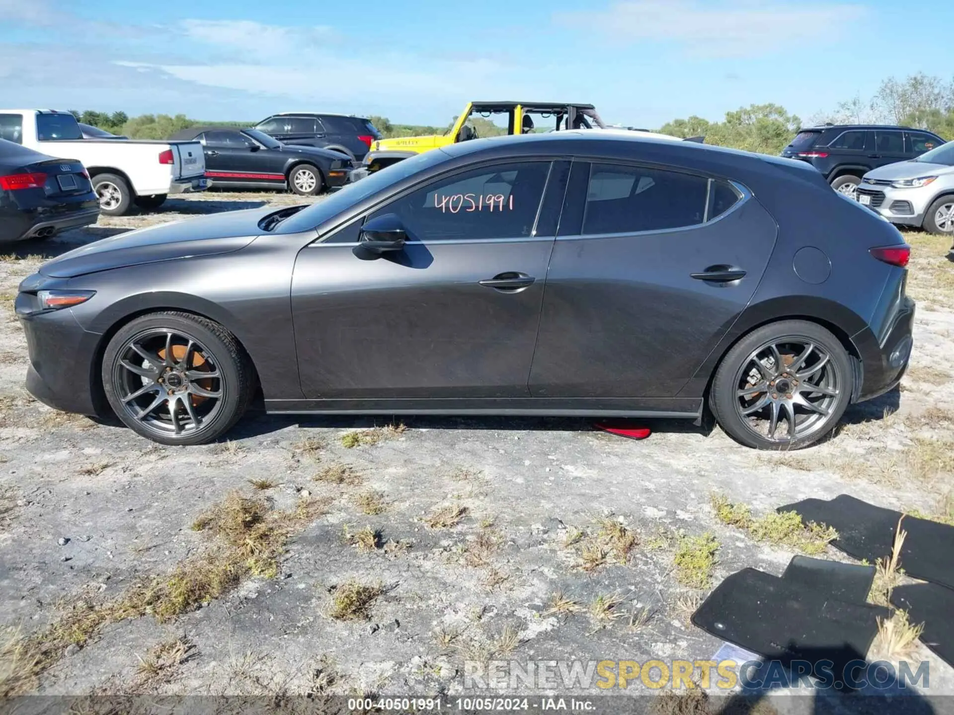 14 Фотография поврежденного автомобиля JM1BPBJY3M1402180 MAZDA MAZDA3 2021
