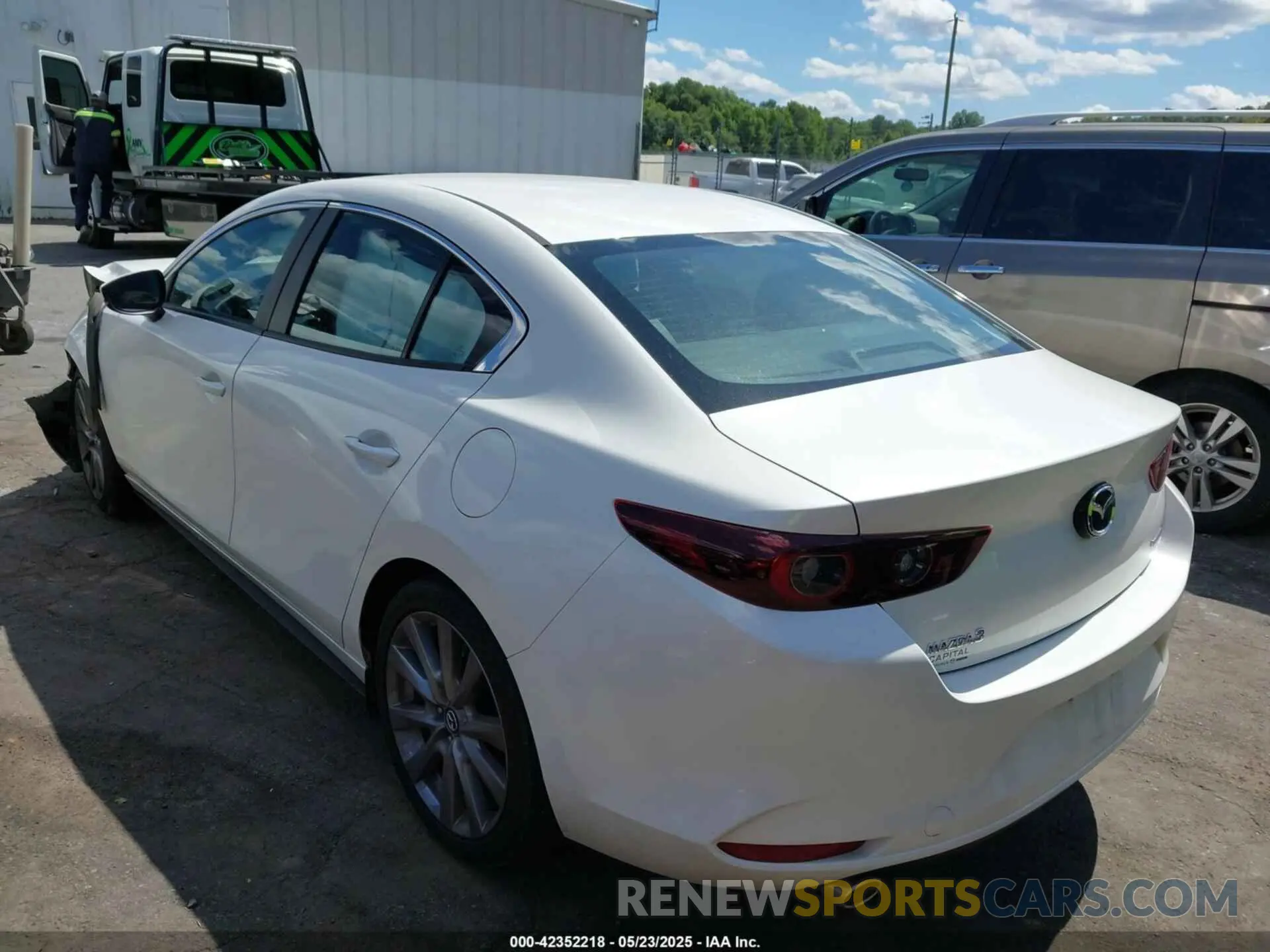 3 Photograph of a damaged car 3MZBPABL0NM313343 MAZDA MAZDA3 2022