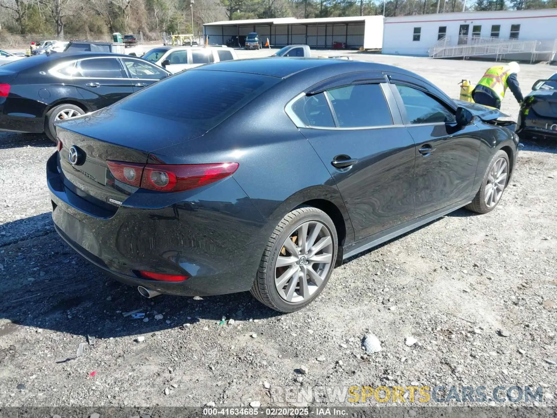 4 Фотография поврежденного автомобиля 3MZBPABL6NM304906 MAZDA MAZDA3 2022