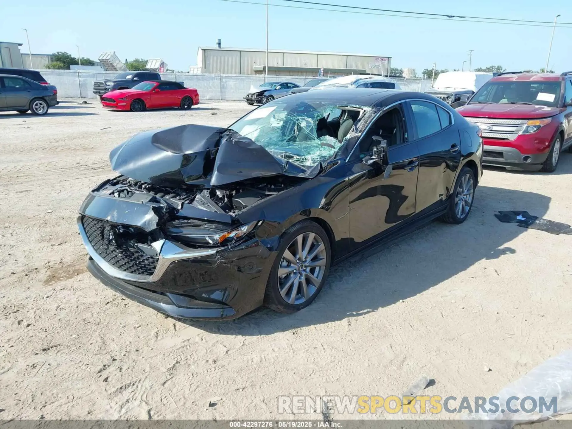 2 Photograph of a damaged car 3MZBPACL2NM310183 MAZDA MAZDA3 2022