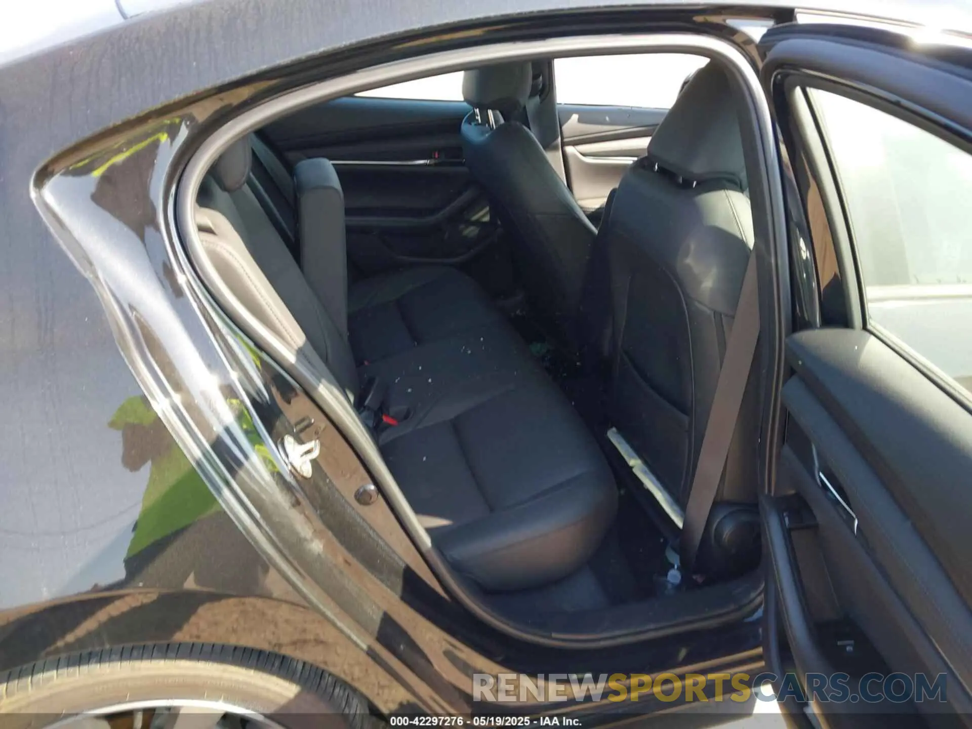 8 Photograph of a damaged car 3MZBPACL2NM310183 MAZDA MAZDA3 2022